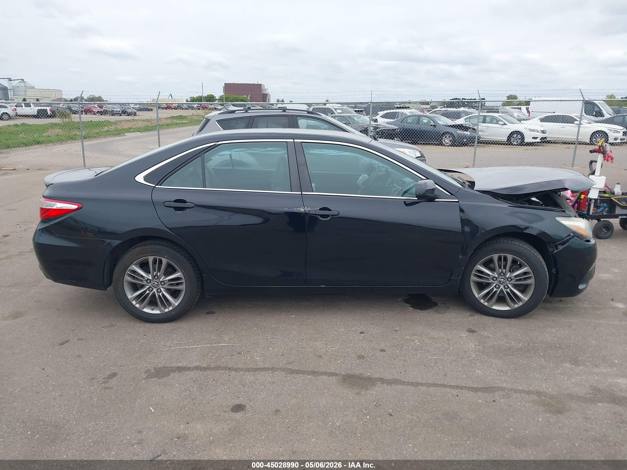 2015 Toyota Camry Se Черный vin: 4T1BF1FK8FU958368