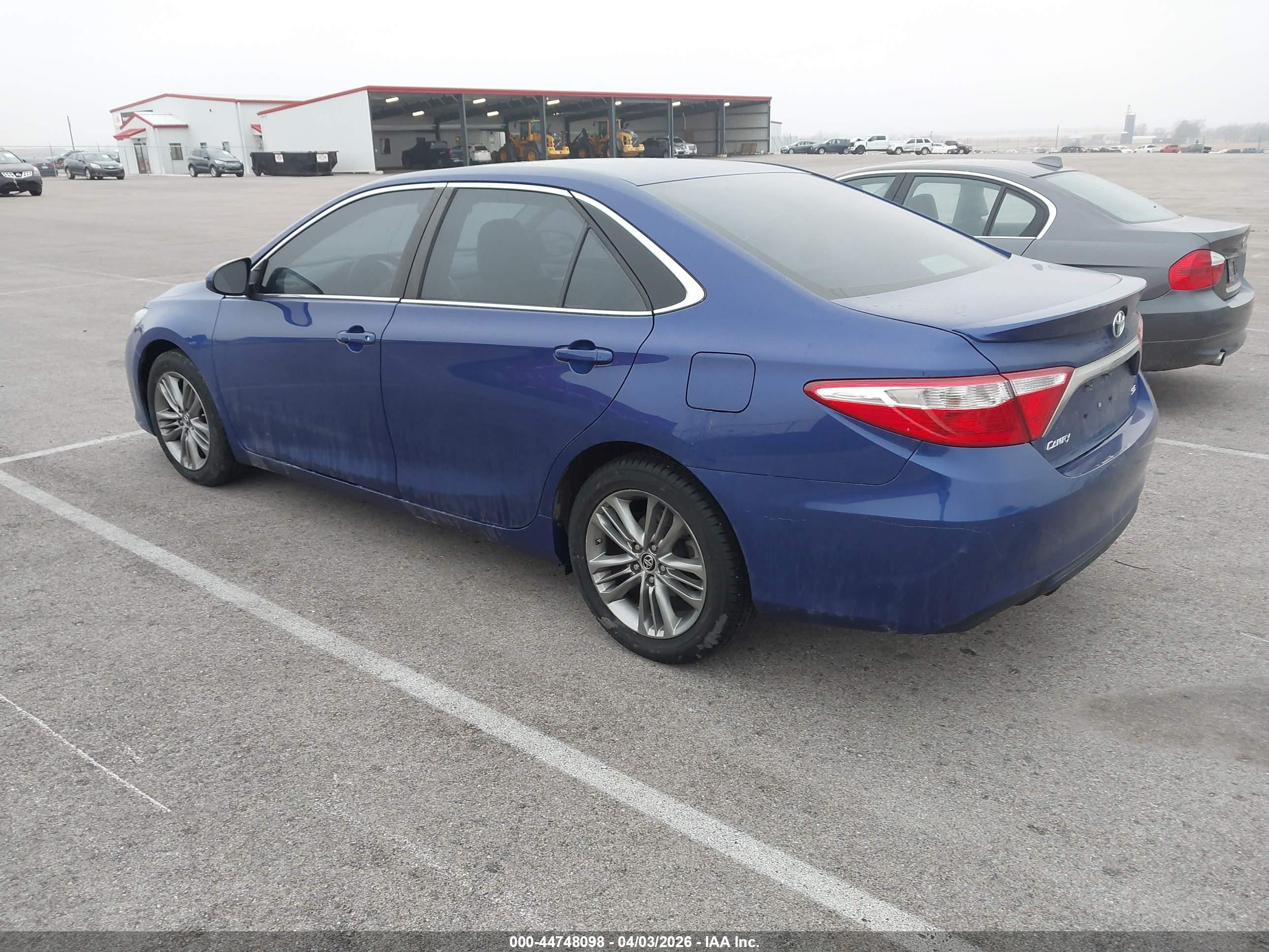 2015 Toyota Camry Se Синий vin: 4T1BF1FK8FU965854