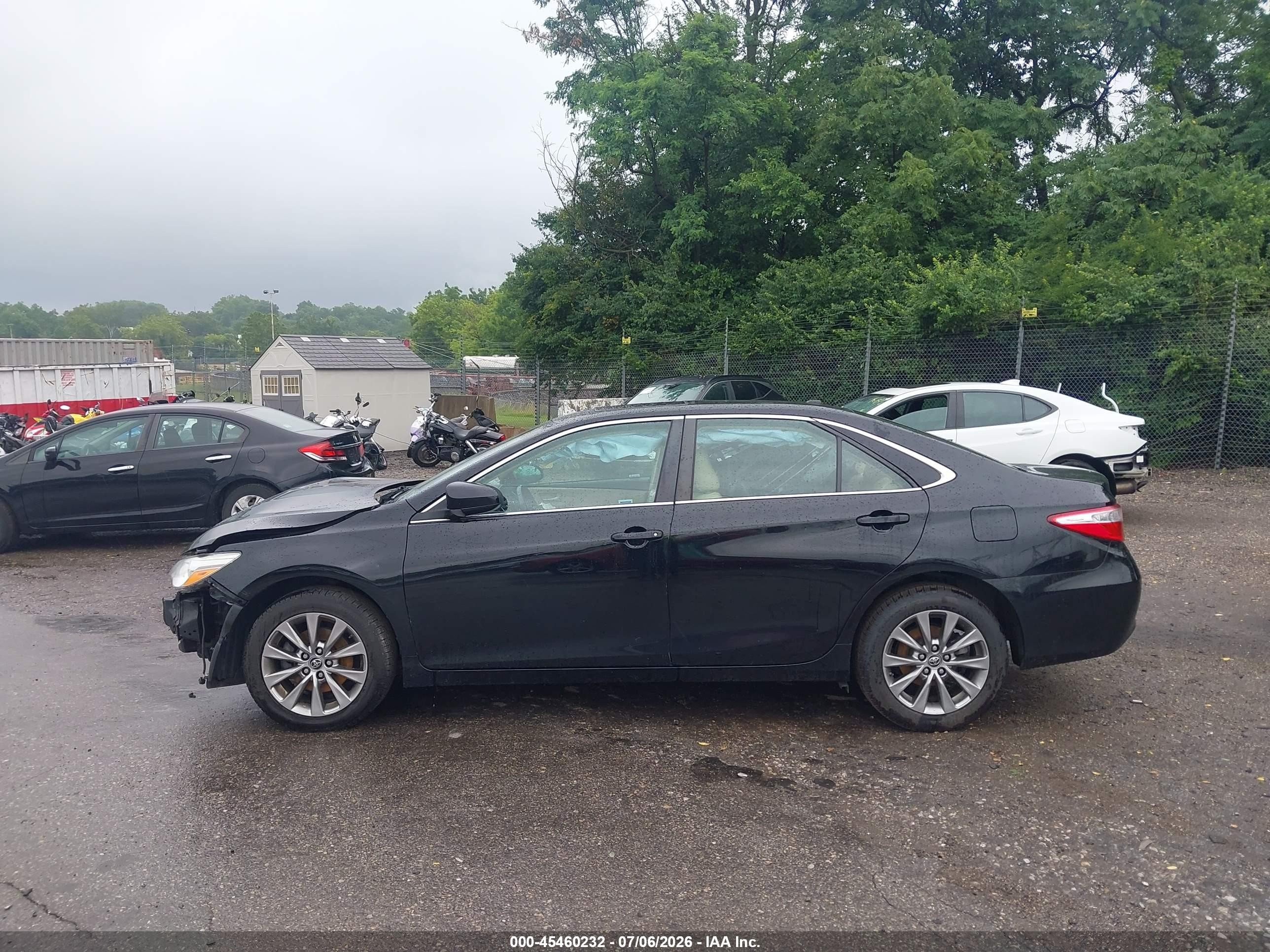 2015 Toyota Camry Le/xle/se/xse Черный vin: 4T1BF1FK8FU966616