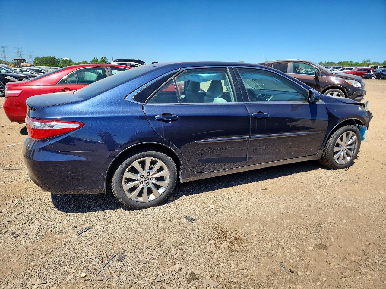 2015 Toyota Camry Xle Blue vin: 4T1BF1FK8FU968155