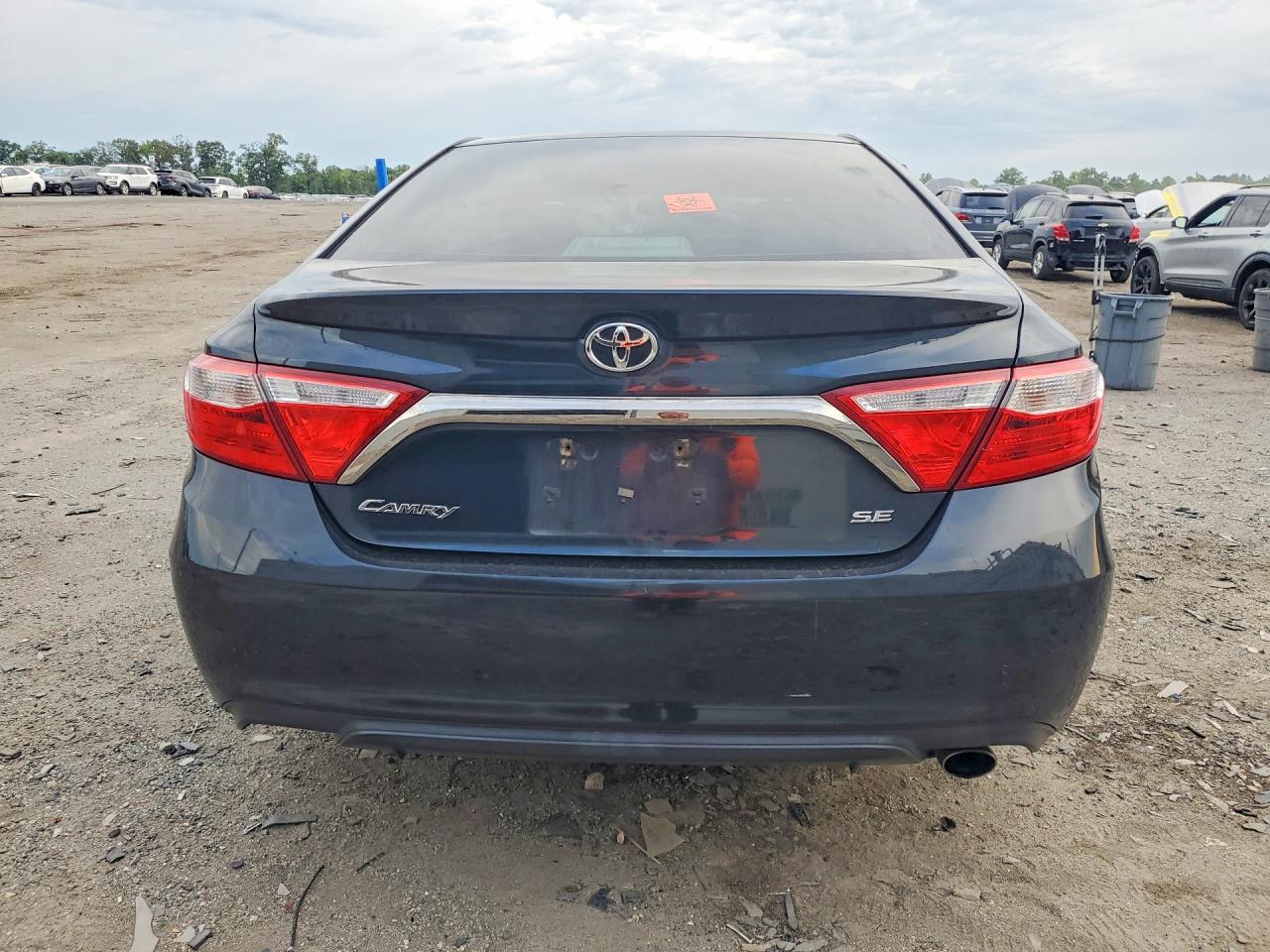 2015 Toyota Camry Se Black vin: 4T1BF1FK8FU970004