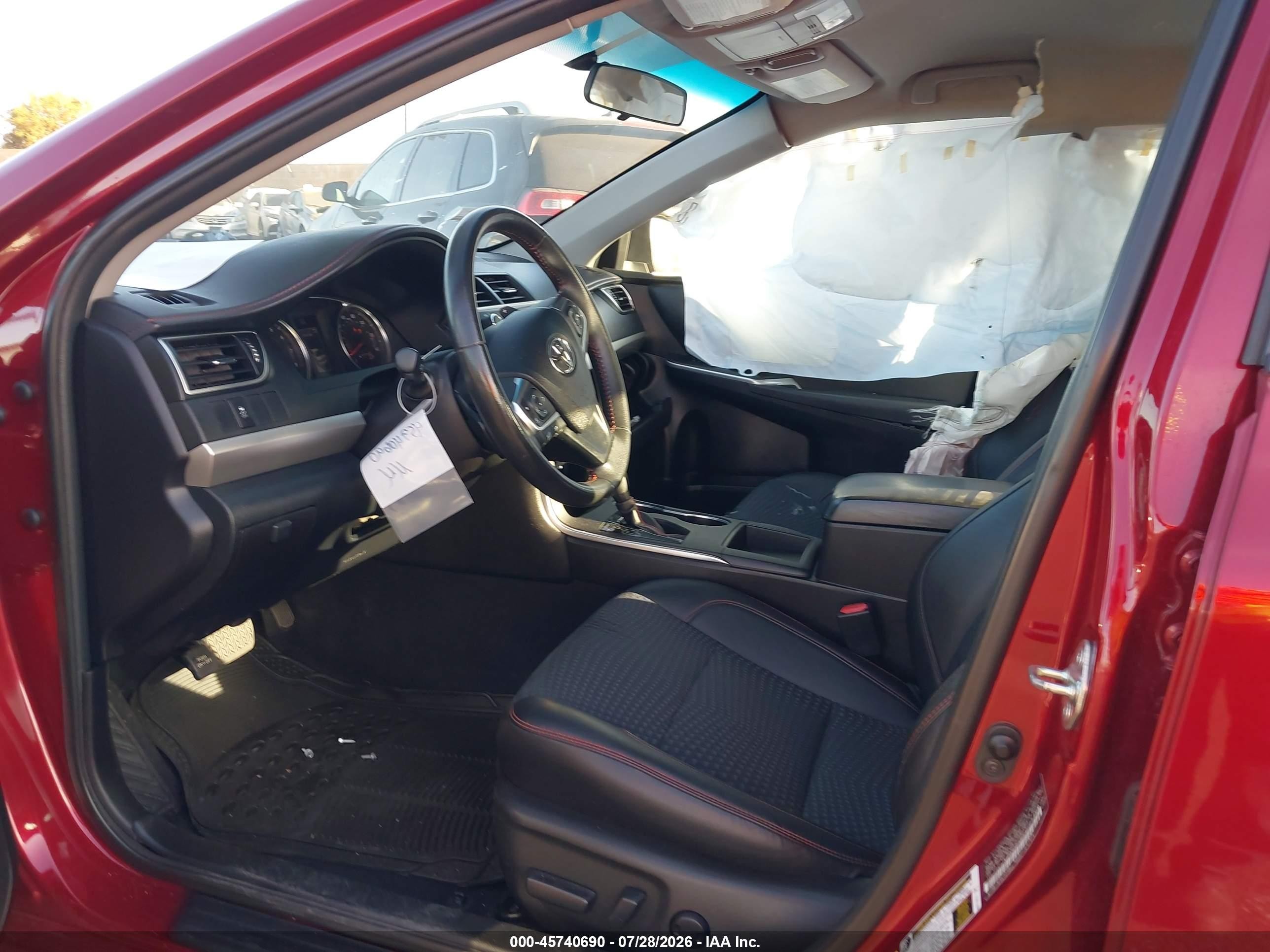 2015 Toyota Camry Se Red vin: 4T1BF1FK8FU985750
