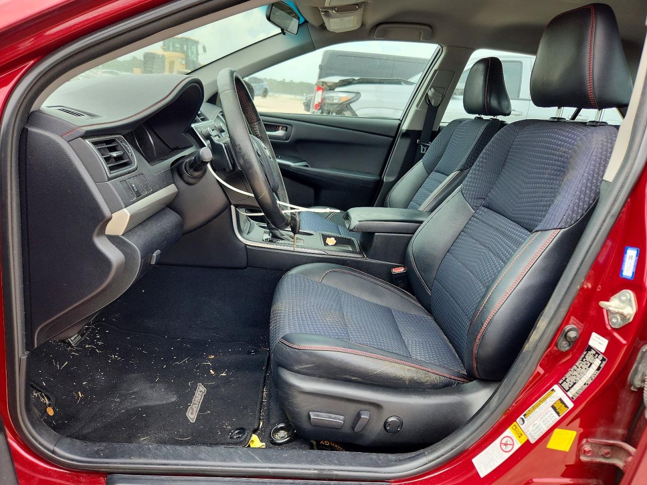 2015 Toyota Camry Se Red vin: 4T1BF1FK8FU987675
