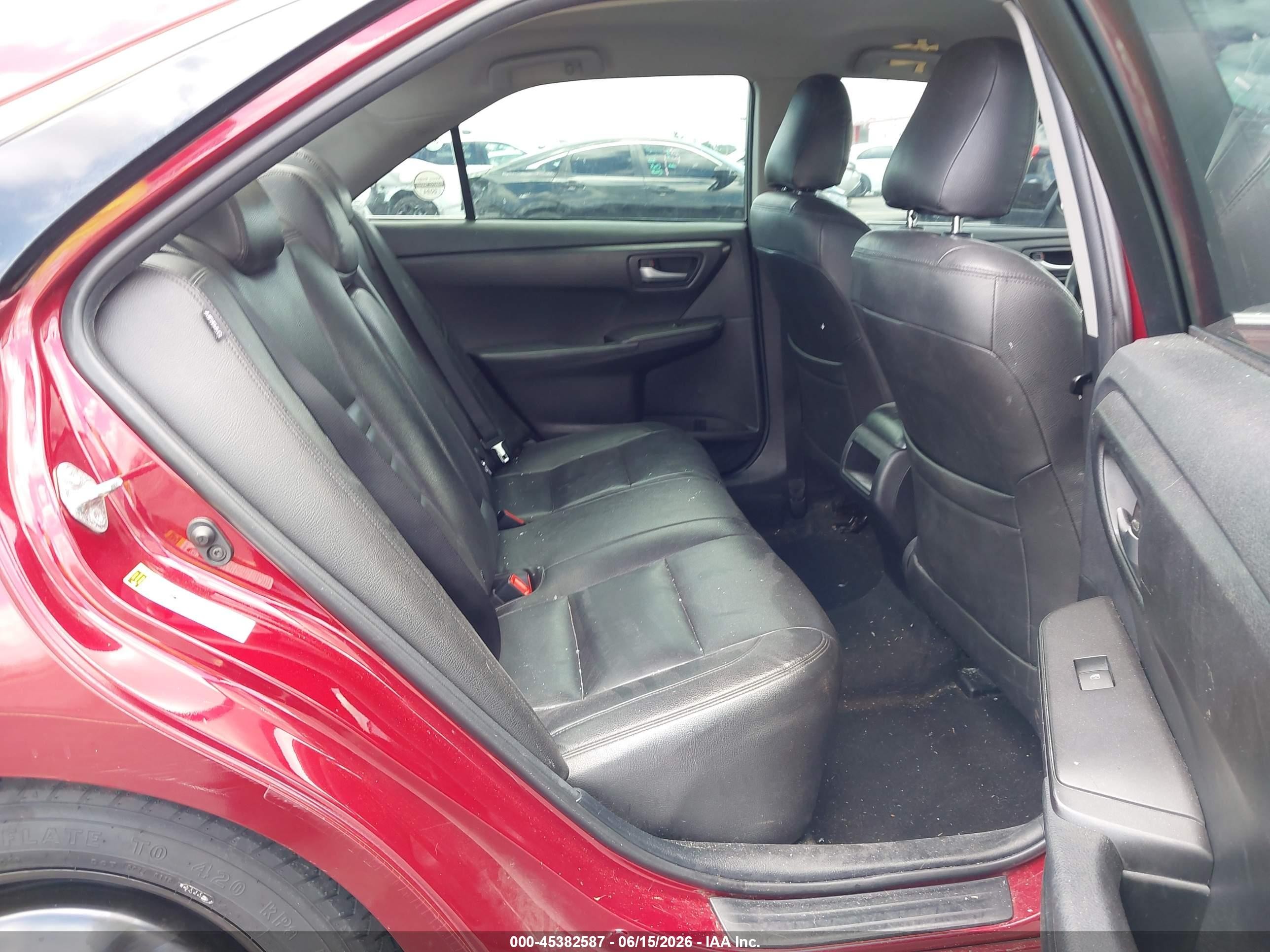 2015 Toyota Camry Le Red vin: 4T1BF1FK8FU988115