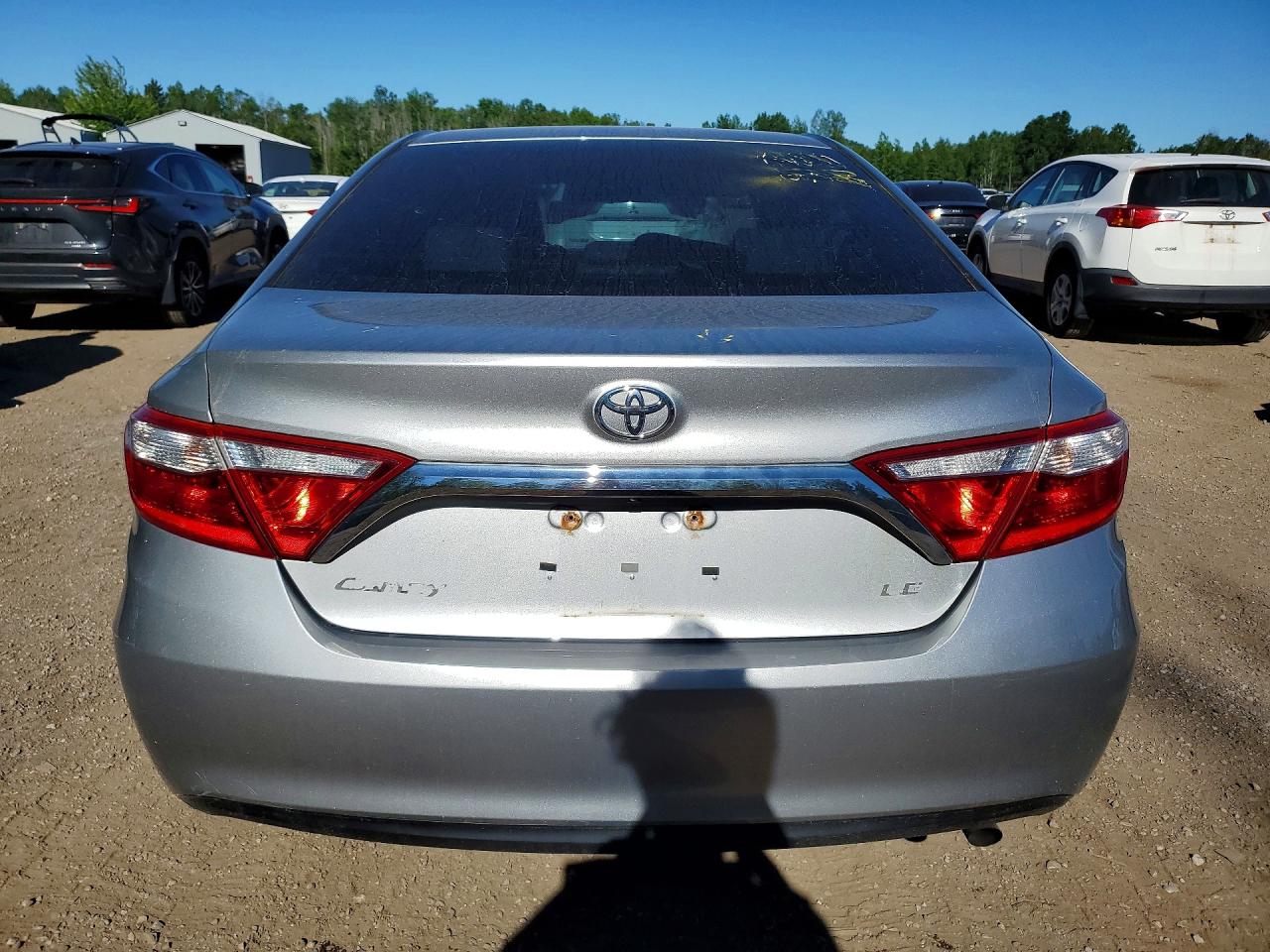 2015 Toyota Camry Le Silver vin: 4T1BF1FK8FU993296