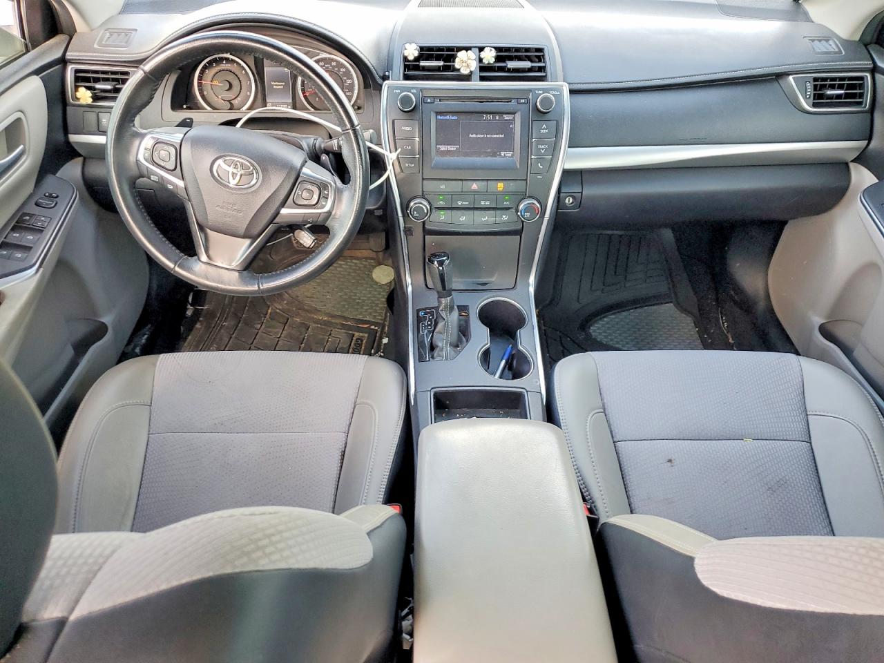 2016 Toyota Camry Se White vin: 4T1BF1FK8GU154119