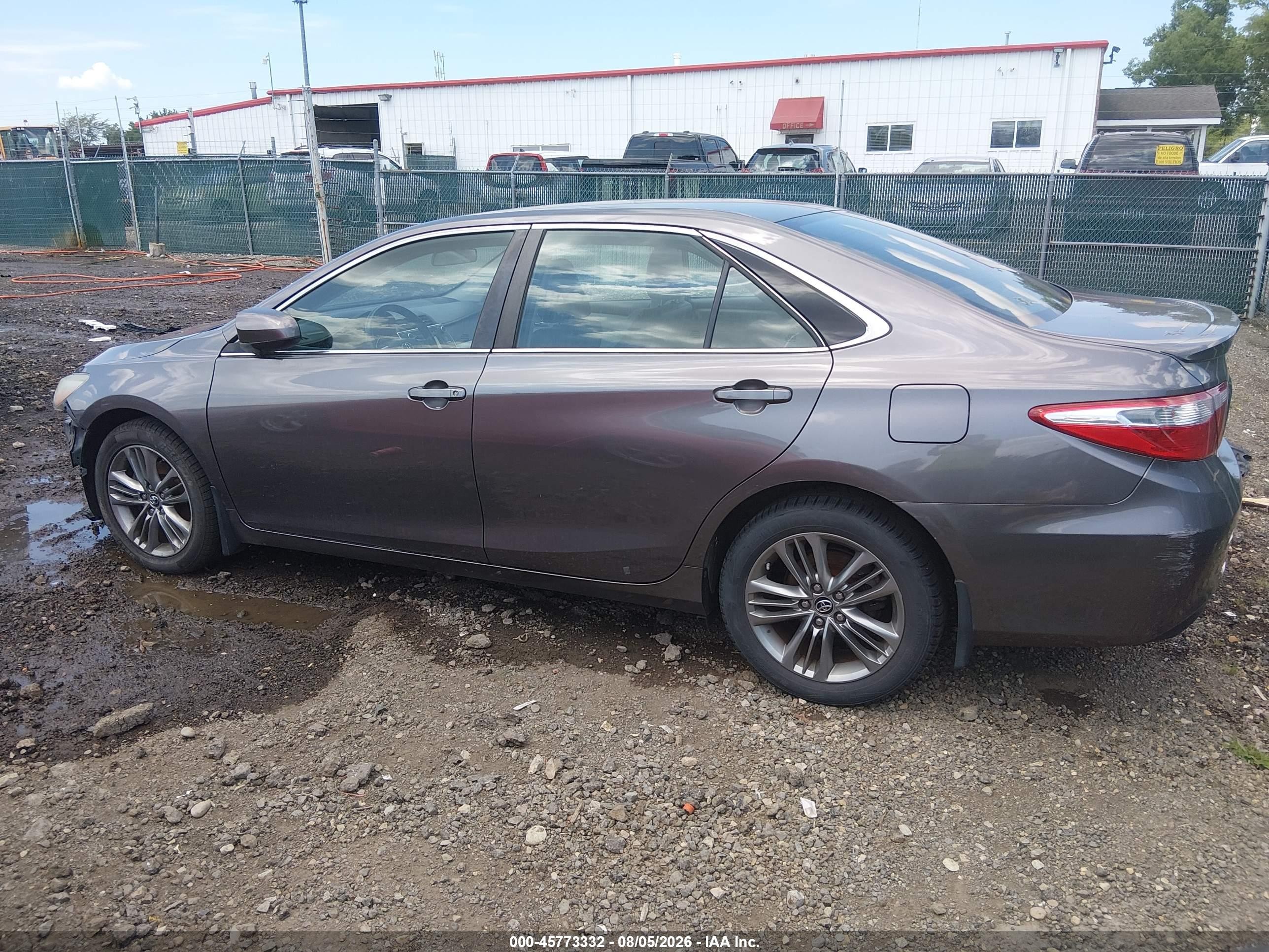 2016 Toyota Camry Se Серый vin: 4T1BF1FK8GU210513