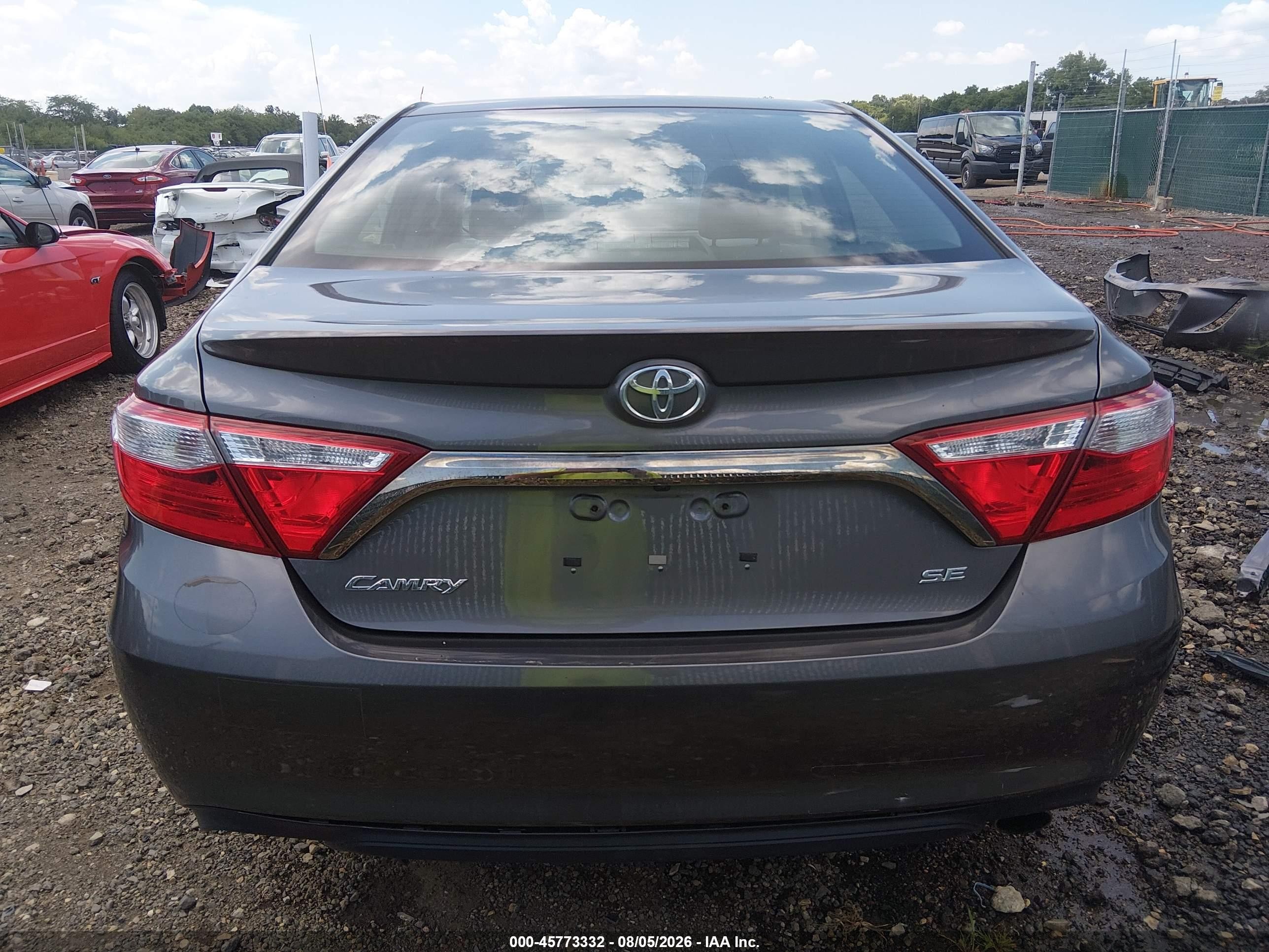 2016 Toyota Camry Se Серый vin: 4T1BF1FK8GU210513