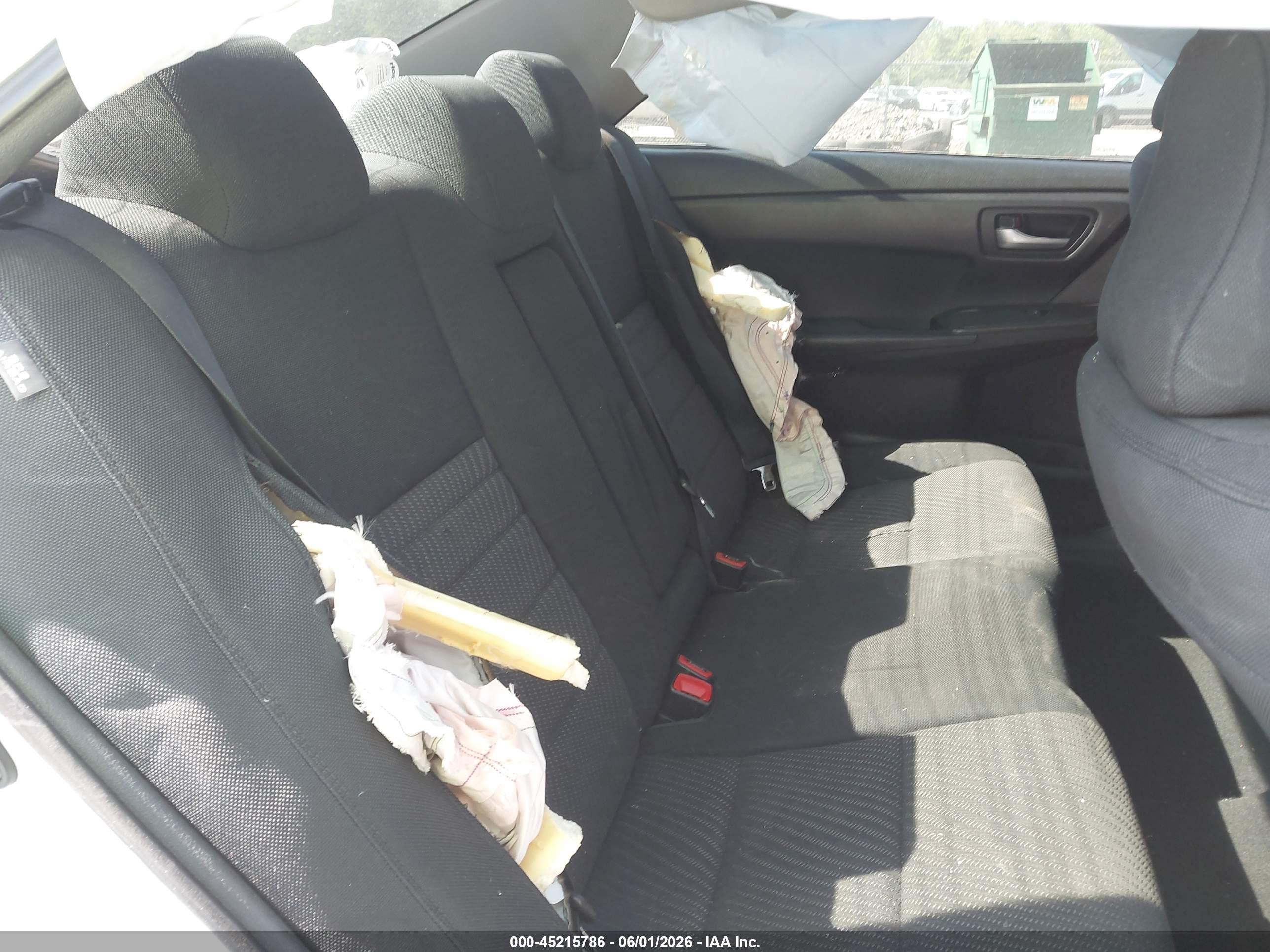 2017 Toyota Camry Le Белый vin: 4T1BF1FK8HU305476