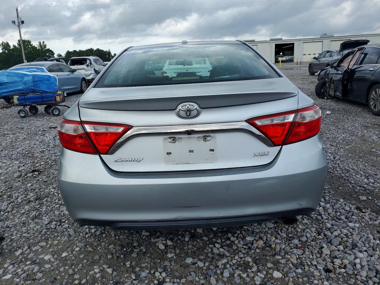 2017 Toyota Camry Xse Silver vin: 4T1BF1FK8HU364057