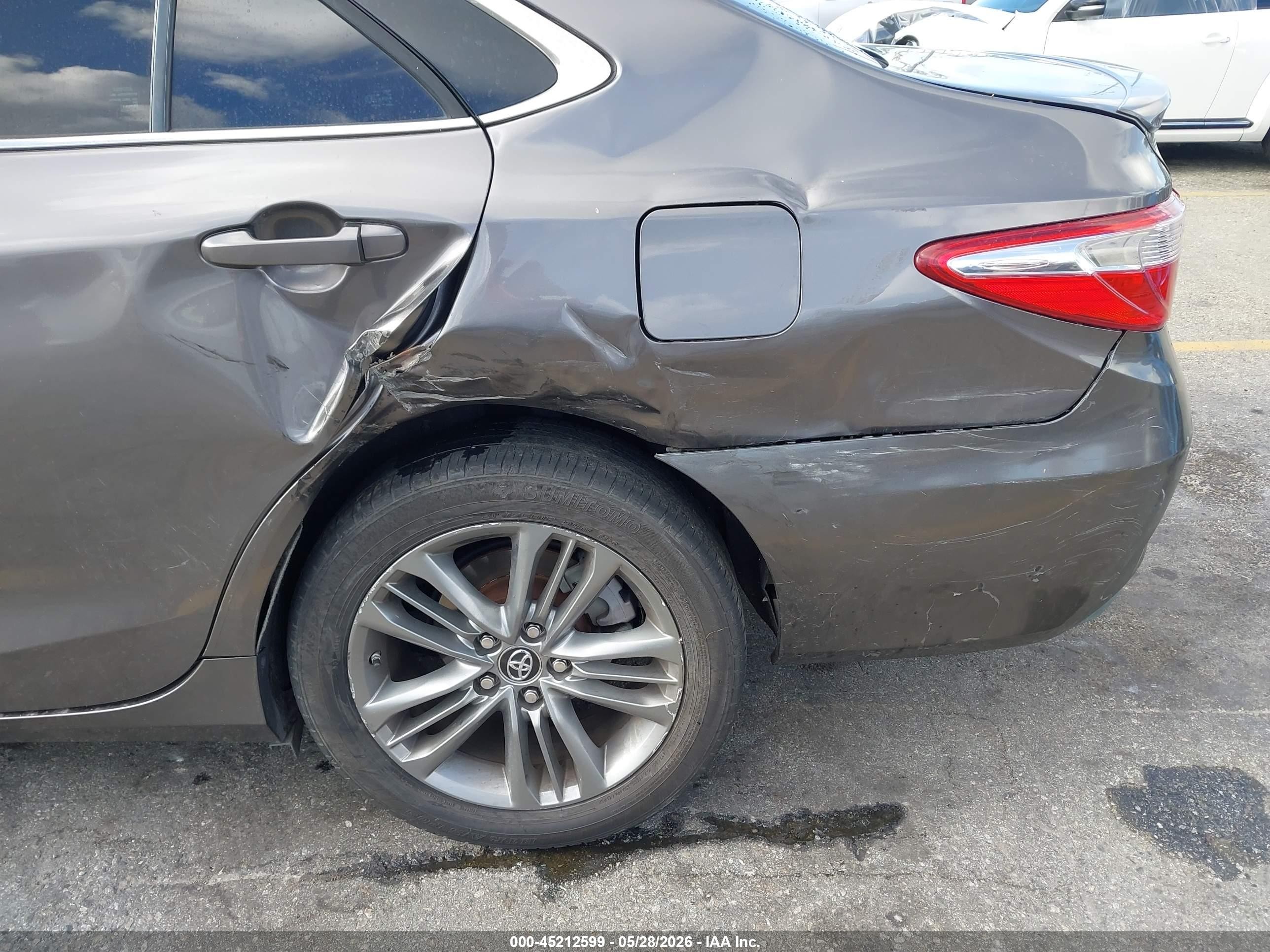 2017 Toyota Camry Se Gray vin: 4T1BF1FK8HU439811