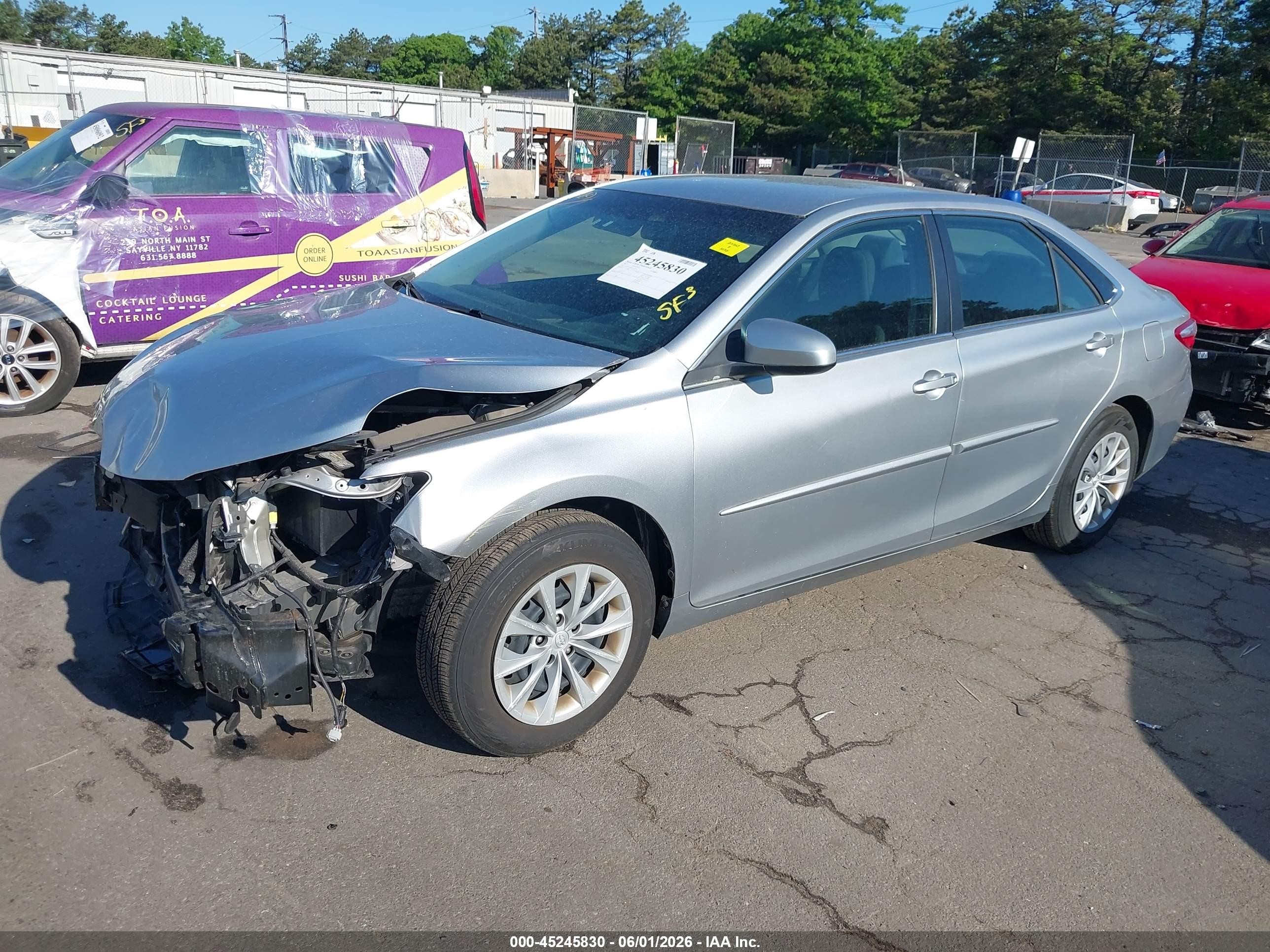 2017 Toyota Camry Le Gray vin: 4T1BF1FK8HU751255