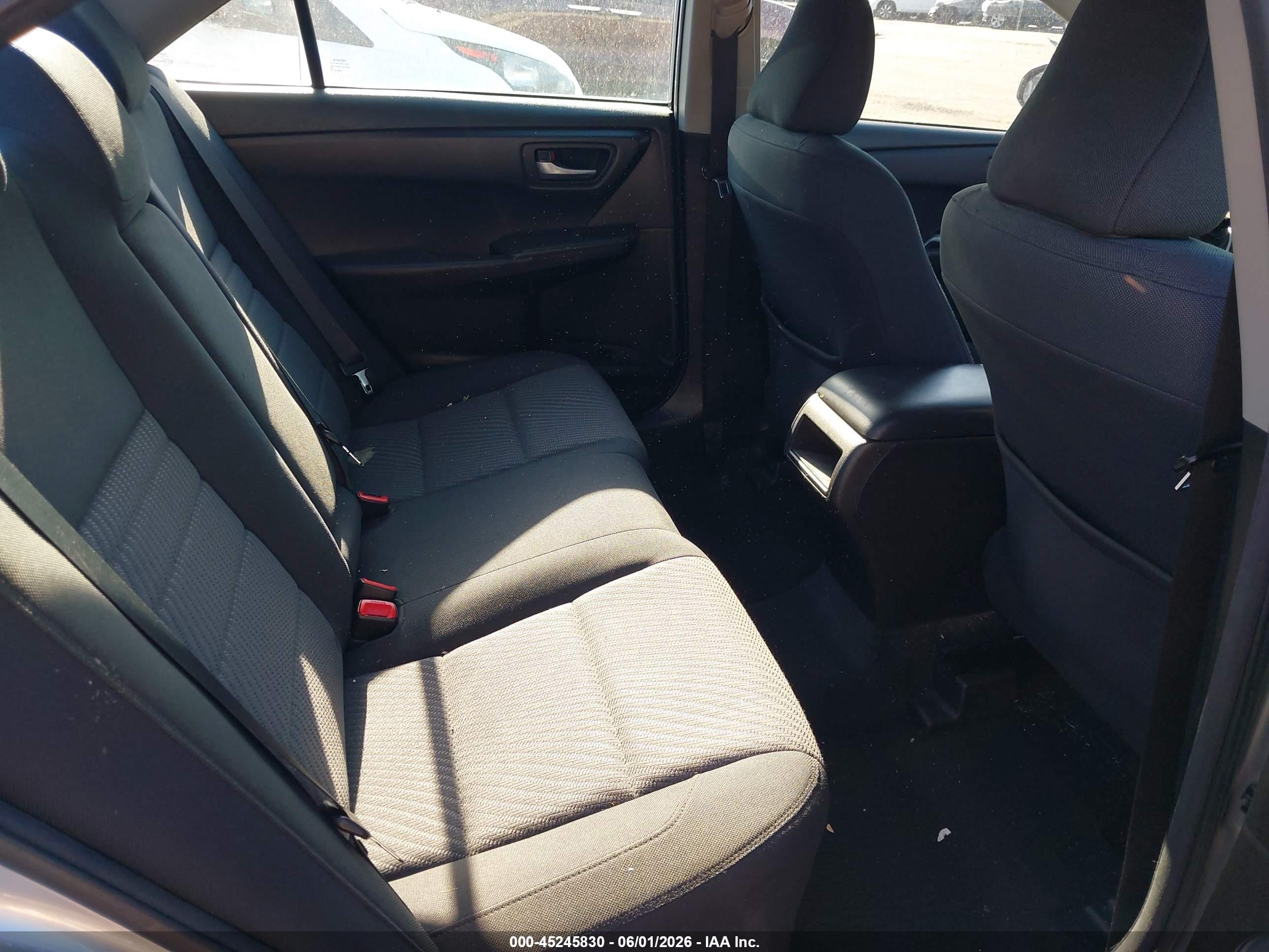 2017 Toyota Camry Le Gray vin: 4T1BF1FK8HU751255