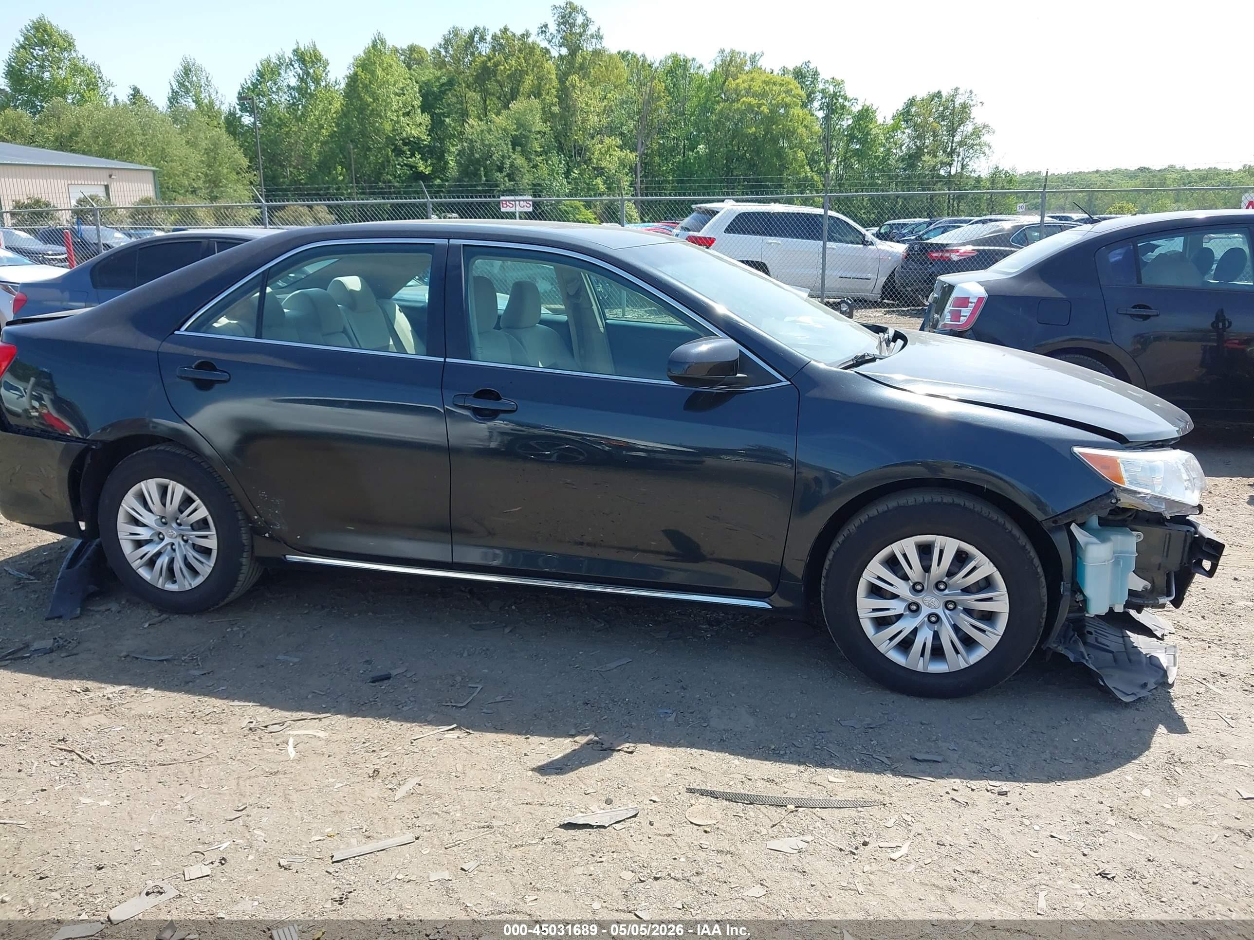 2012 Toyota Camry Le Black vin: 4T1BF1FK9CU005955