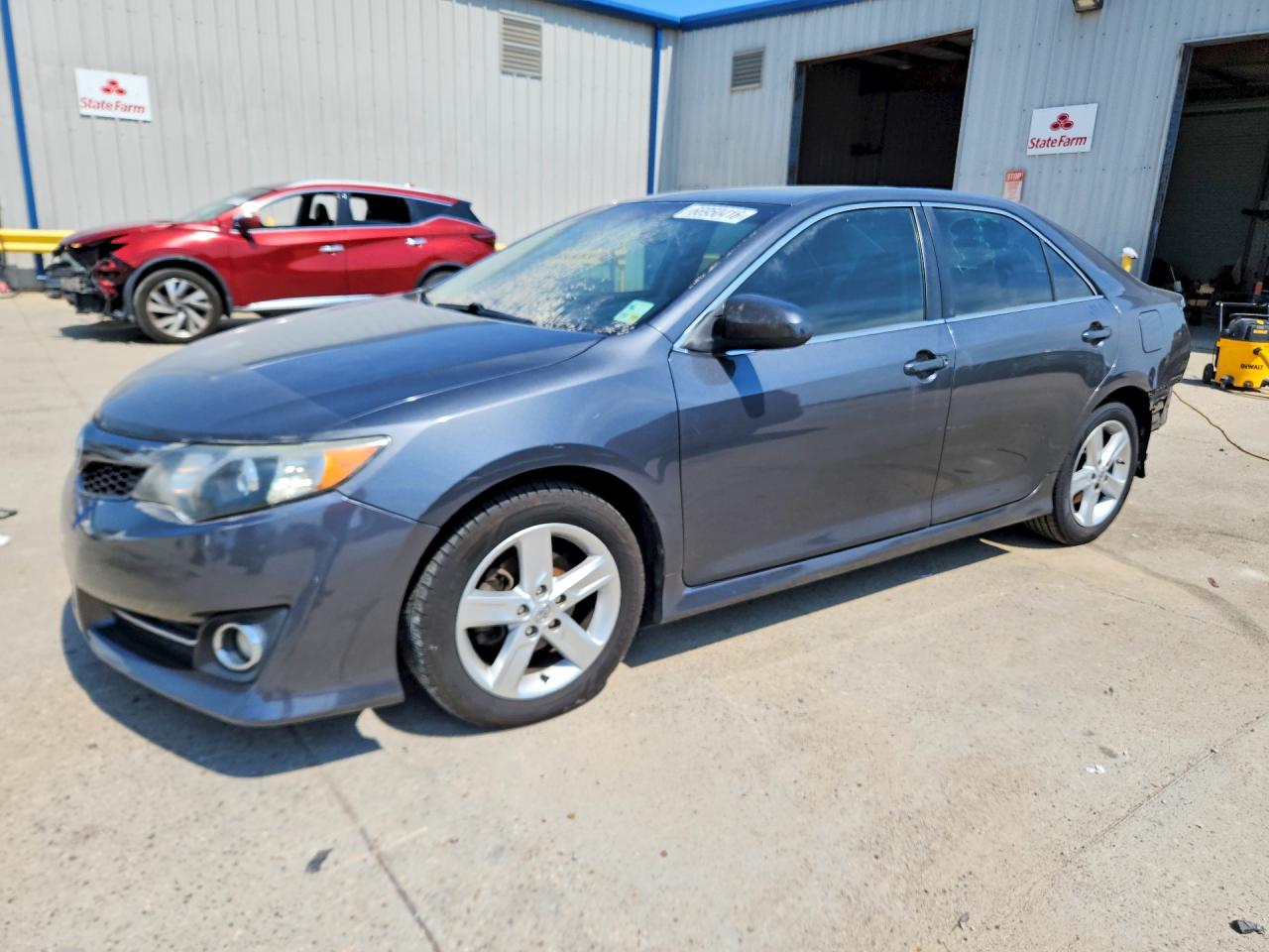 2012 Toyota Camry Se Gray vin: 4T1BF1FK9CU016311
