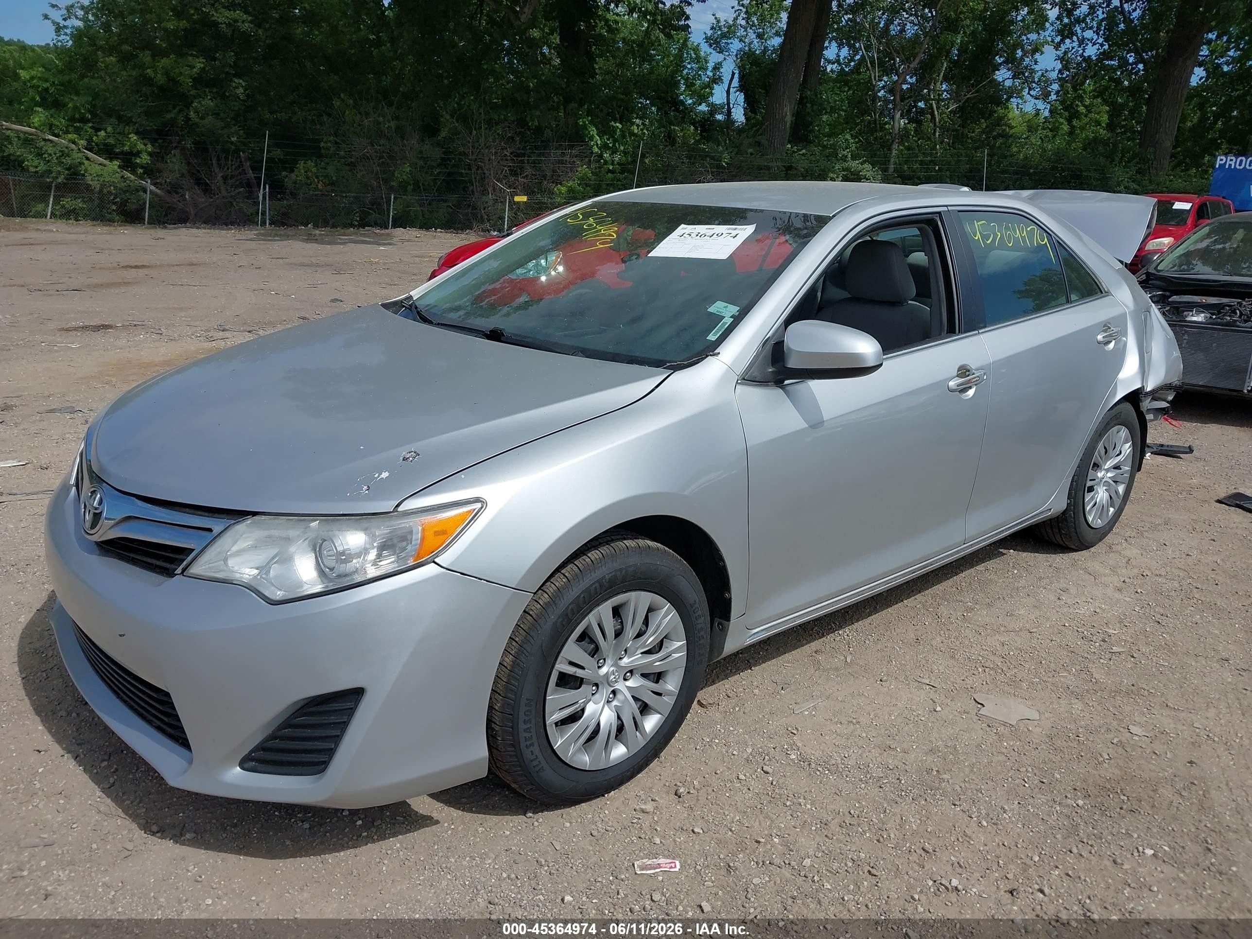 2012 Toyota Camry Le Серебряный vin: 4T1BF1FK9CU028796