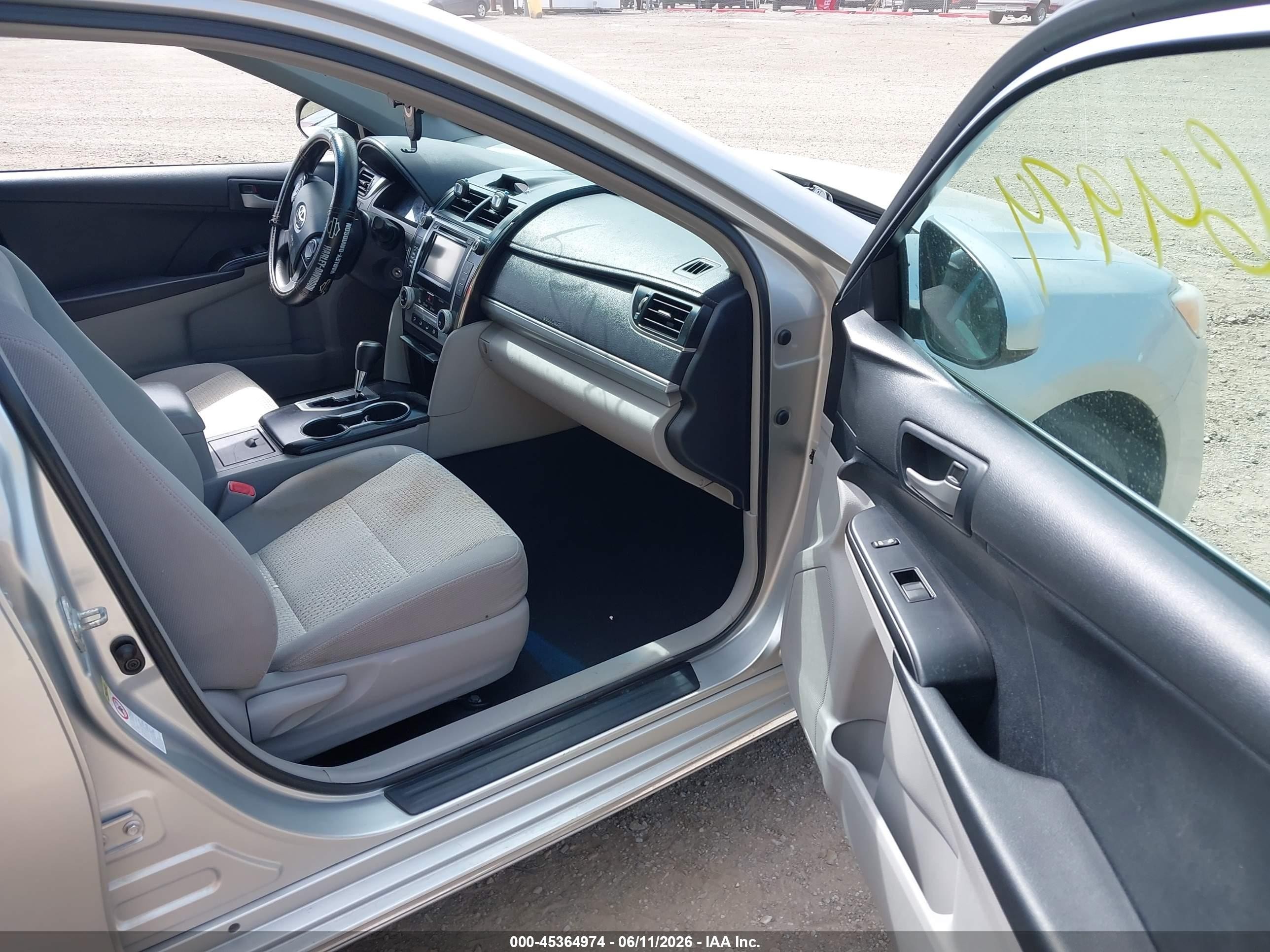 2012 Toyota Camry Le Серебряный vin: 4T1BF1FK9CU028796