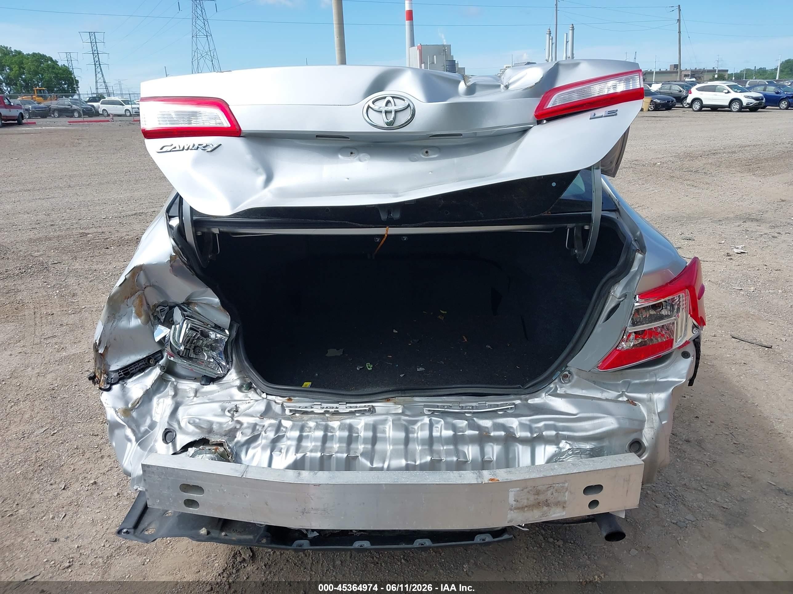 2012 Toyota Camry Le Серебряный vin: 4T1BF1FK9CU028796