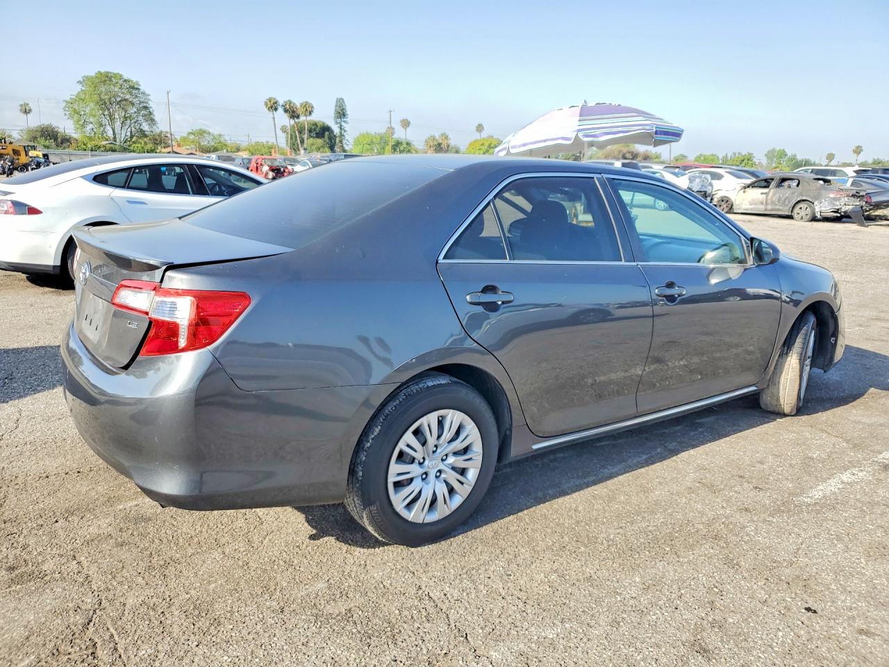 2012 Toyota Camry Le Gray vin: 4T1BF1FK9CU029639