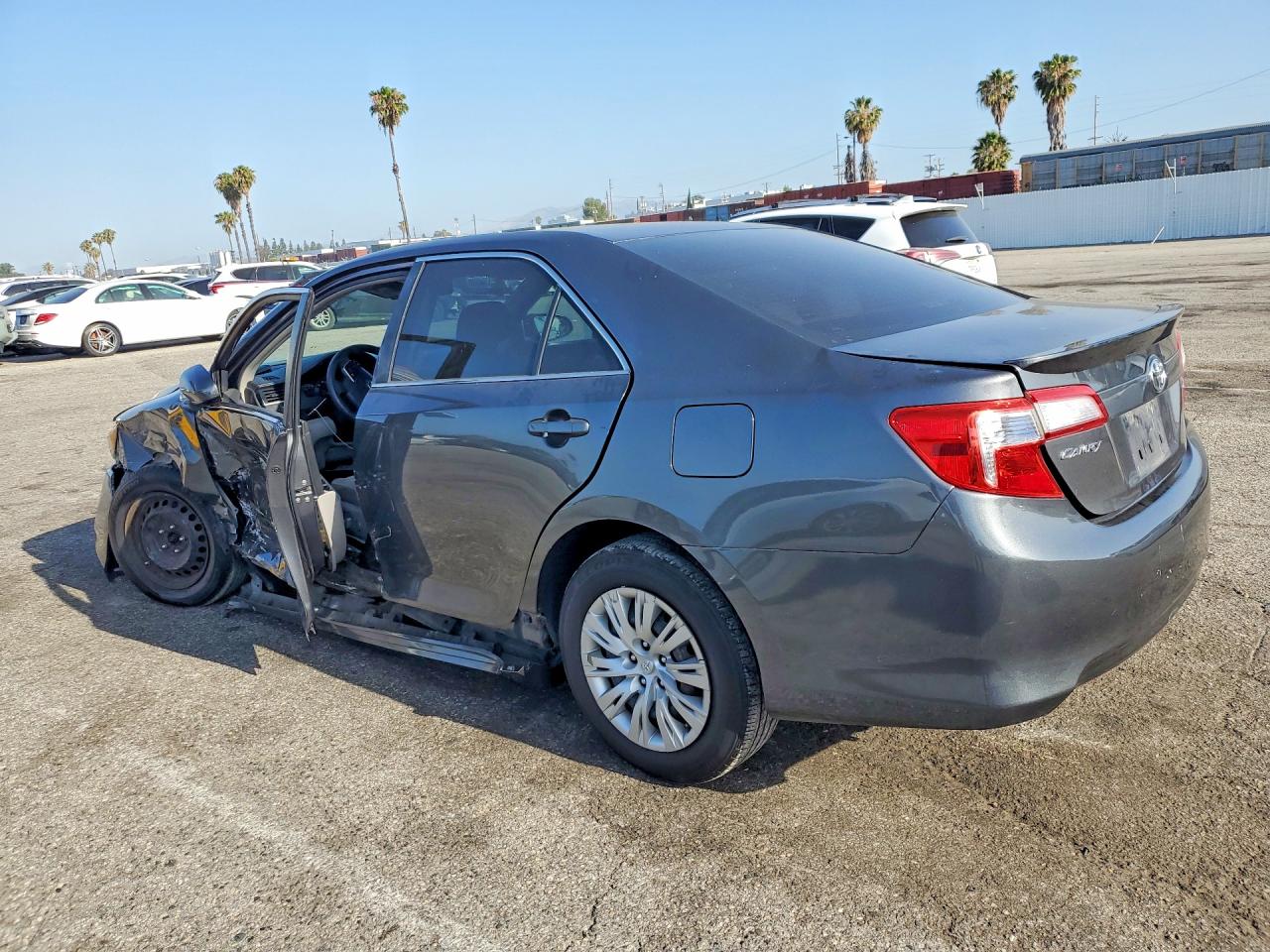 2012 Toyota Camry Le Gray vin: 4T1BF1FK9CU029639