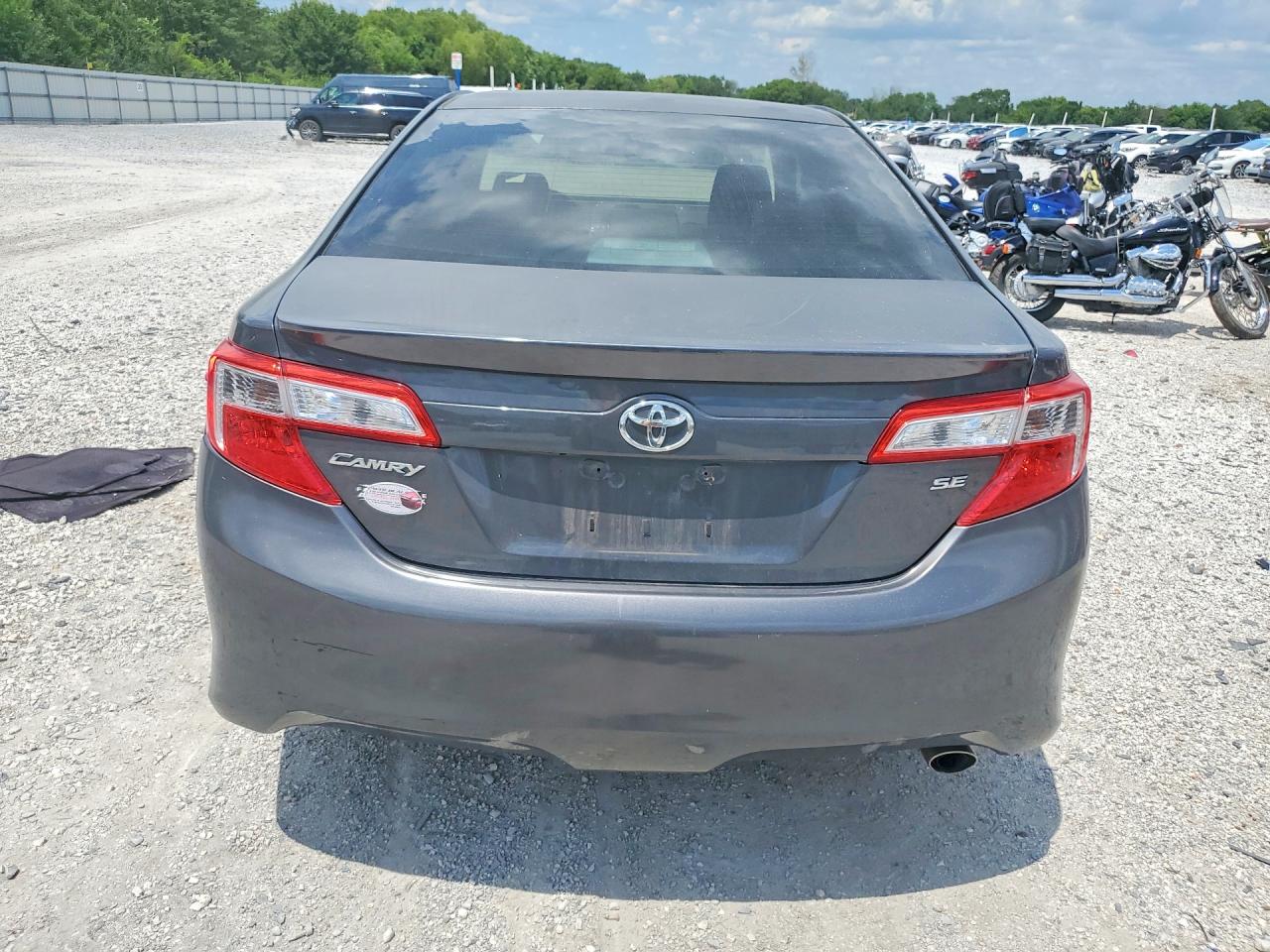 2012 Toyota Camry Le Charcoal vin: 4T1BF1FK9CU038115