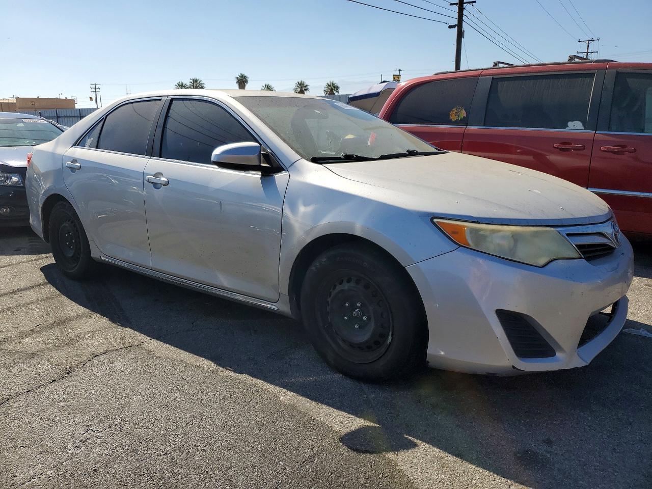 2012 Toyota Camry Le Серебряный vin: 4T1BF1FK9CU038244