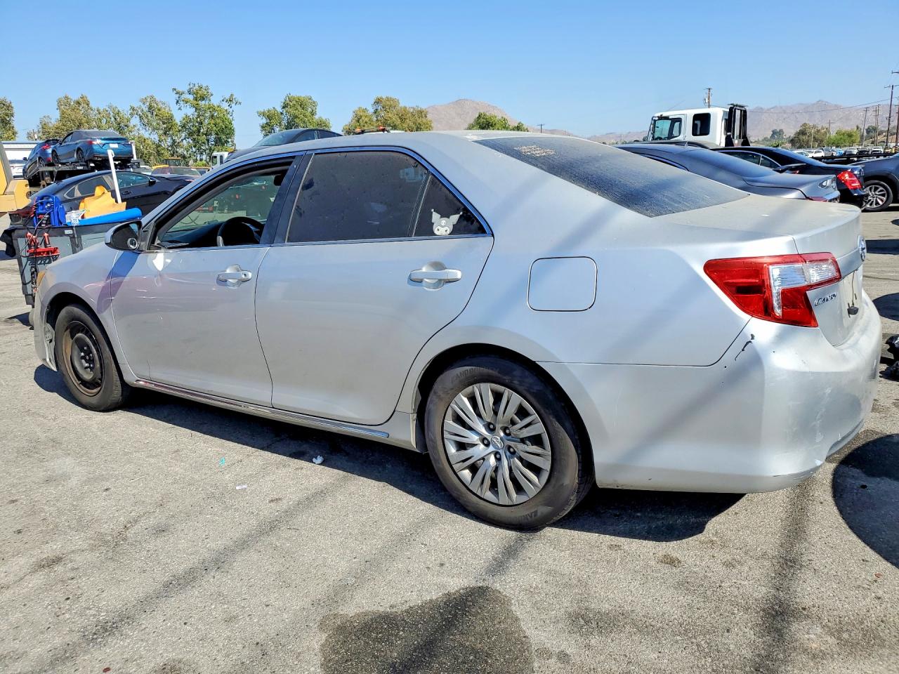 2012 Toyota Camry Le Серебряный vin: 4T1BF1FK9CU038244