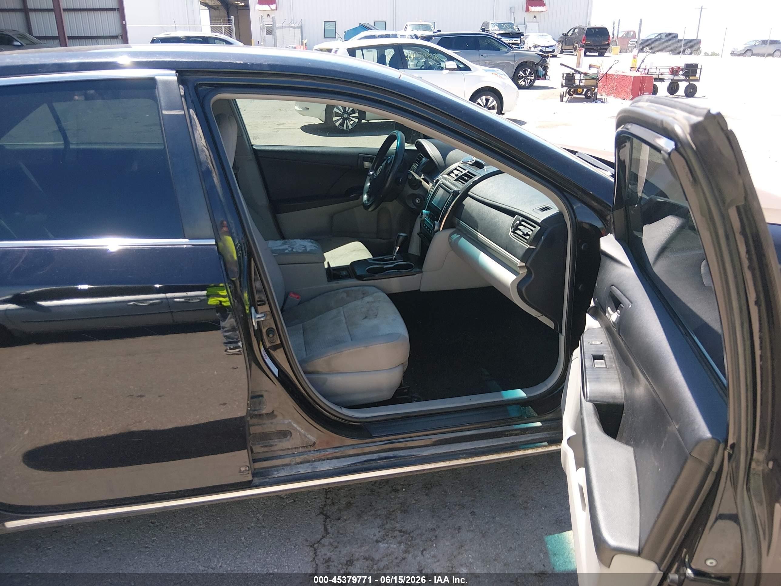 2012 Toyota Camry Le Black vin: 4T1BF1FK9CU060406