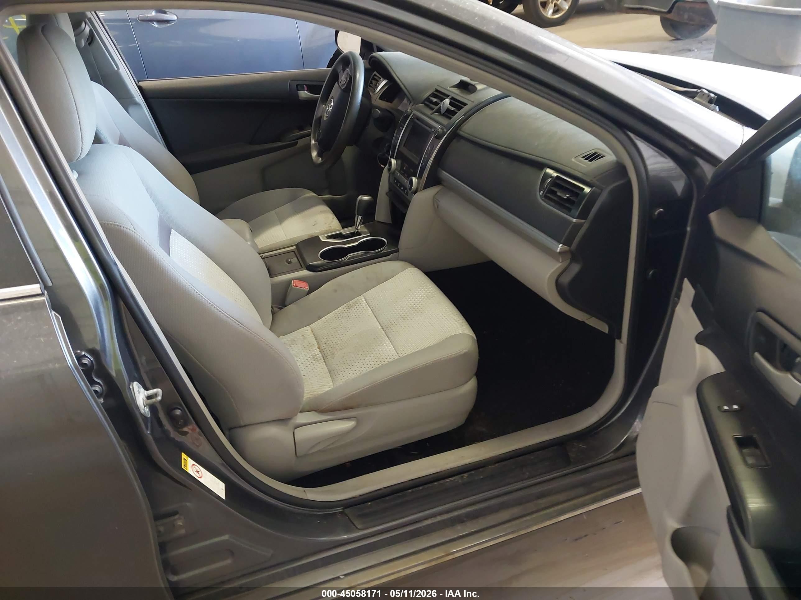 2012 Toyota Camry Le Gray vin: 4T1BF1FK9CU090893