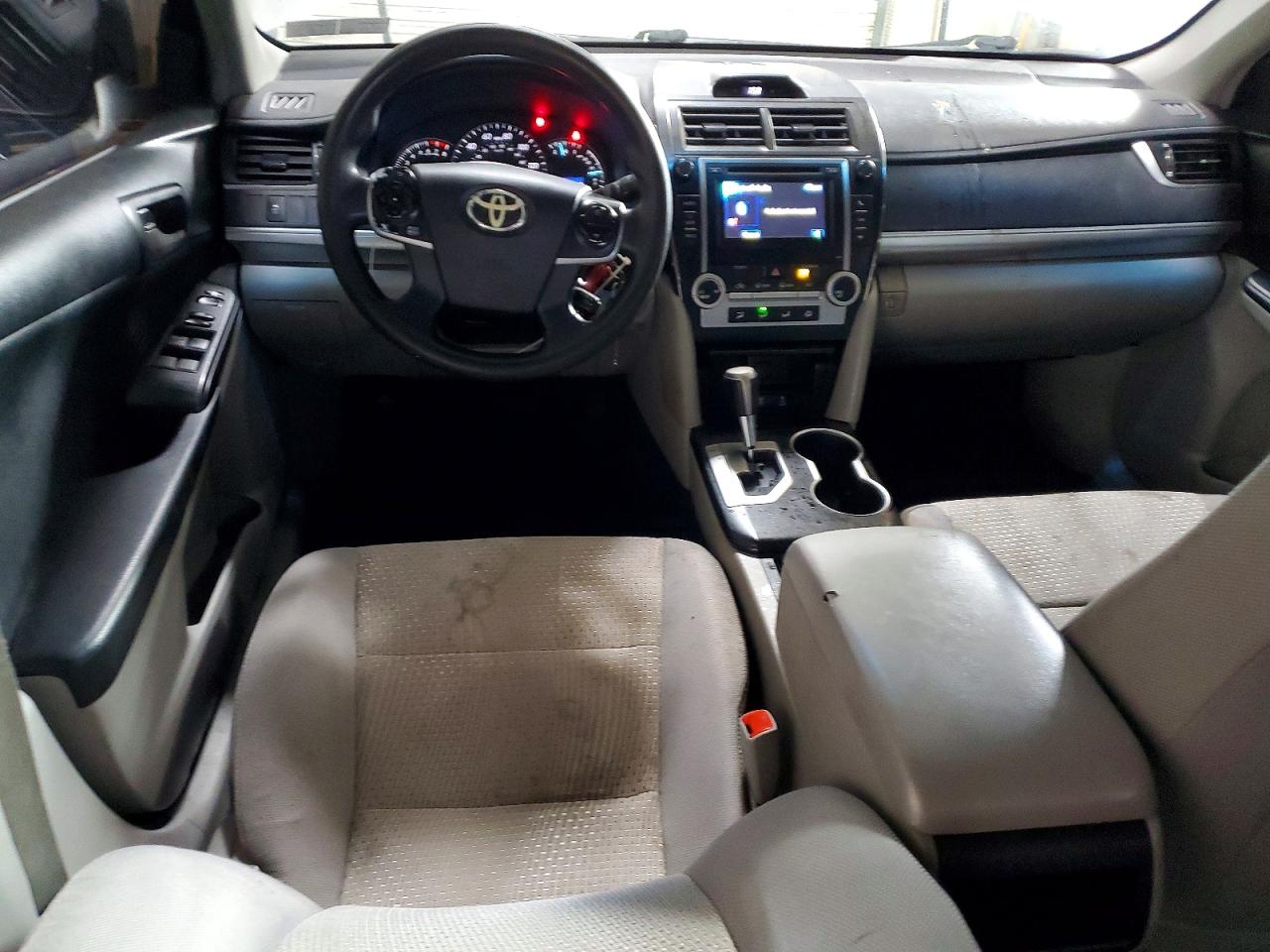 2012 Toyota Camry Le Серебряный vin: 4T1BF1FK9CU104386