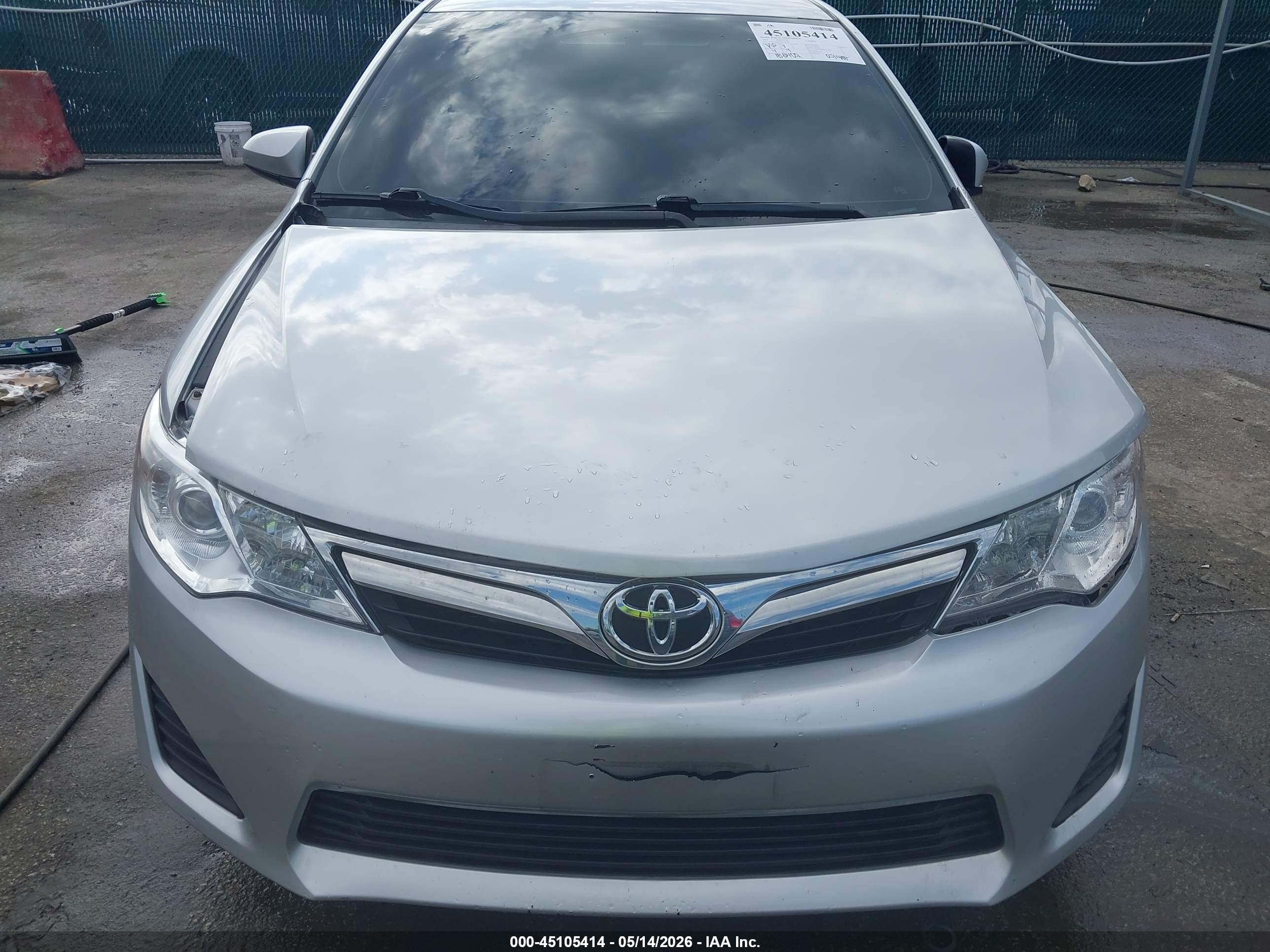 2012 Toyota Camry Le Silver vin: 4T1BF1FK9CU126856