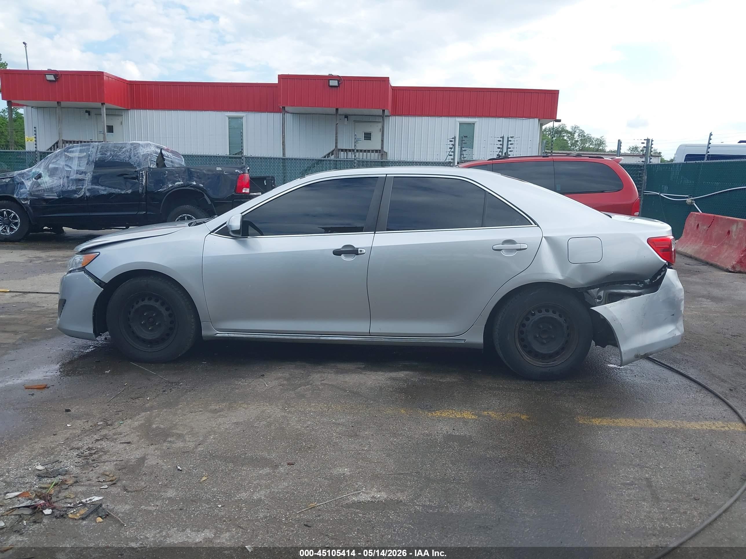 2012 Toyota Camry Le Silver vin: 4T1BF1FK9CU126856