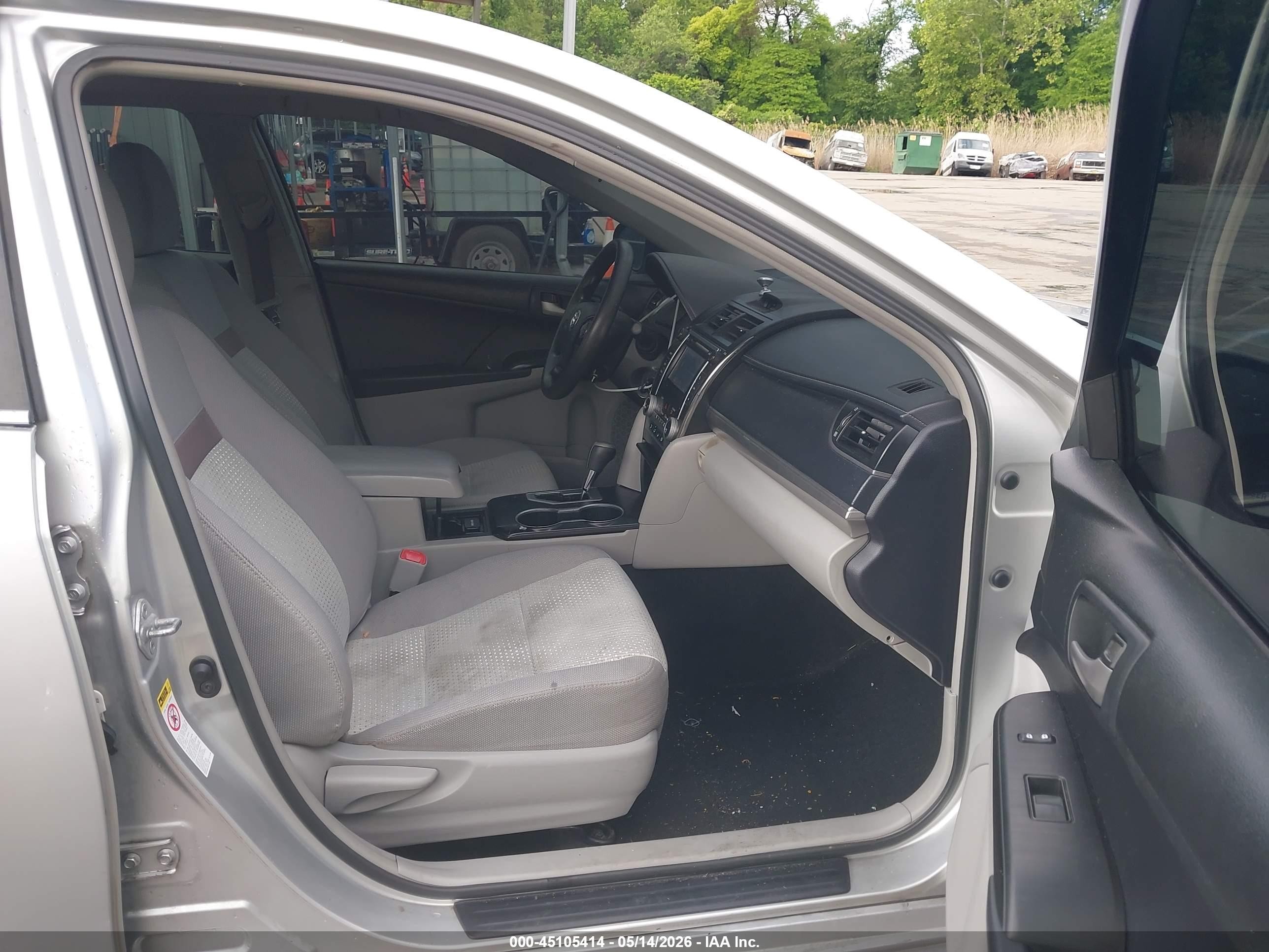 2012 Toyota Camry Le Silver vin: 4T1BF1FK9CU126856