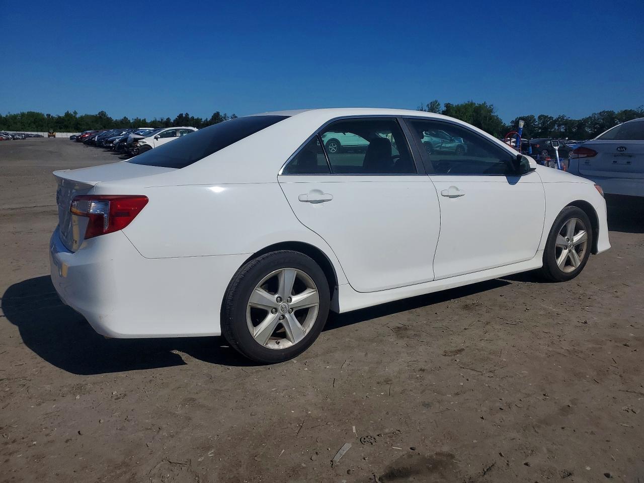 2012 Toyota Camry Se White vin: 4T1BF1FK9CU187141