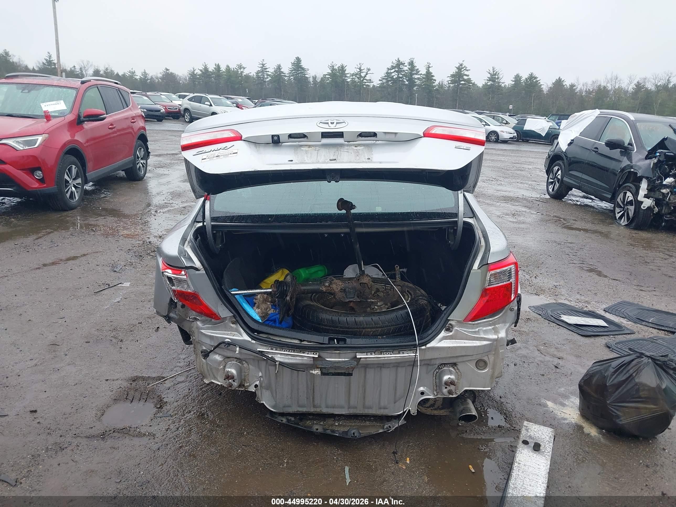 2012 Toyota Camry Se Silver vin: 4T1BF1FK9CU192369