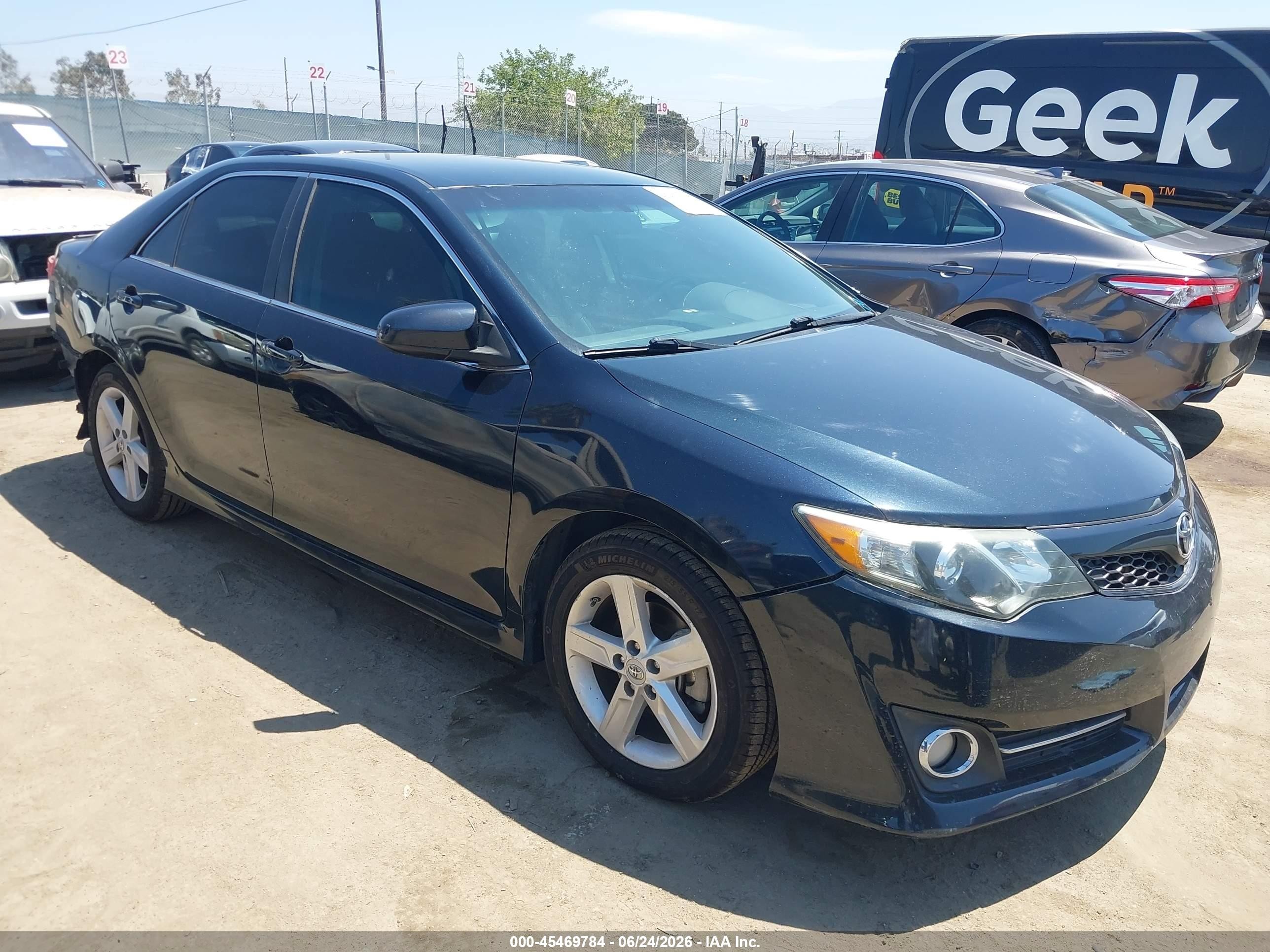 2012 Toyota Camry Se/le/xle Dark Blue vin: 4T1BF1FK9CU203399