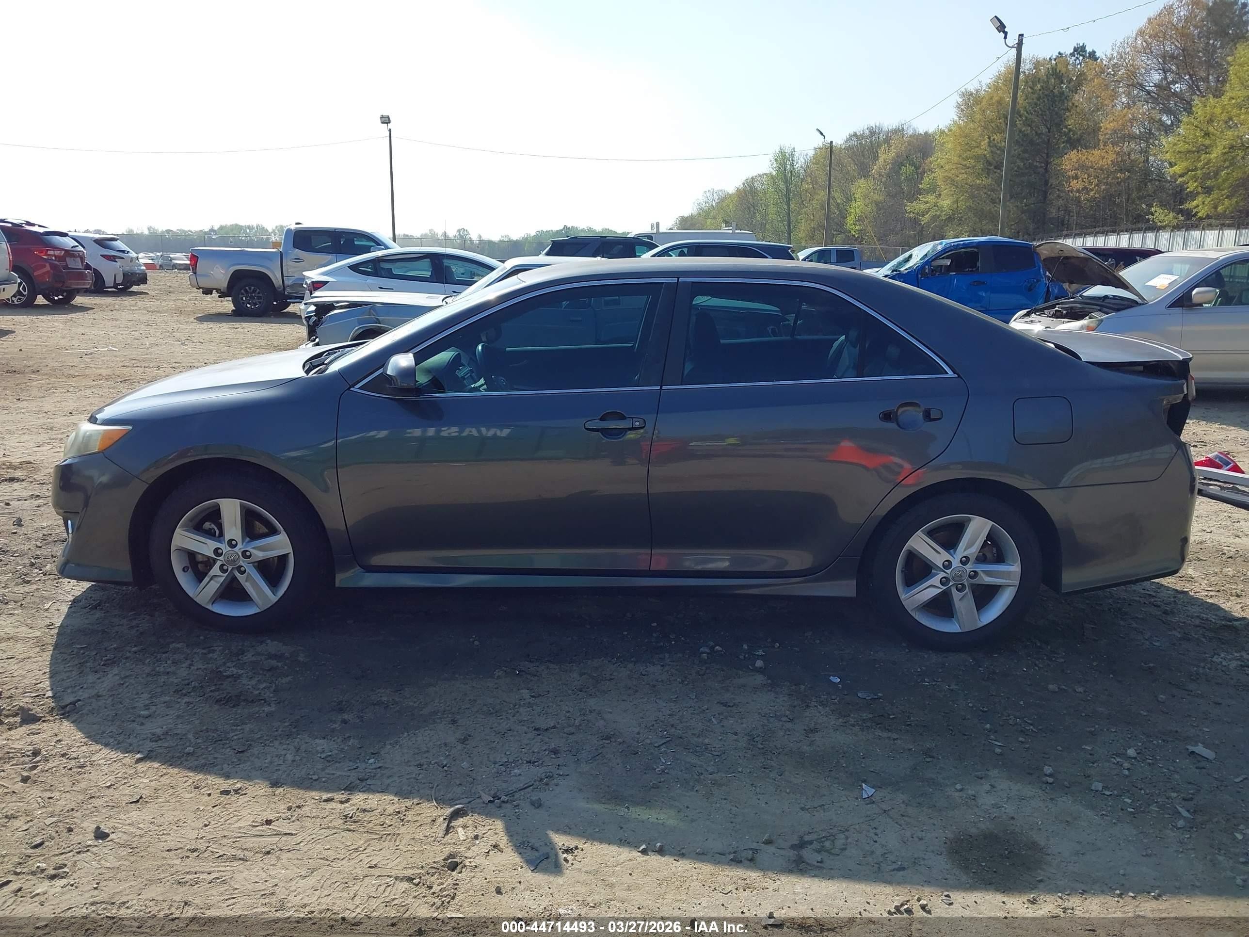 2012 Toyota Camry Se Gray vin: 4T1BF1FK9CU503931