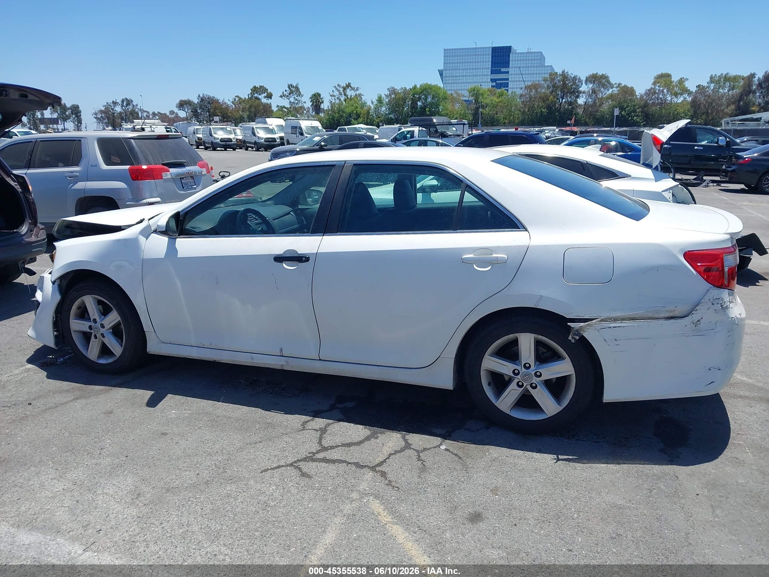 2012 Toyota Camry Se White vin: 4T1BF1FK9CU516131