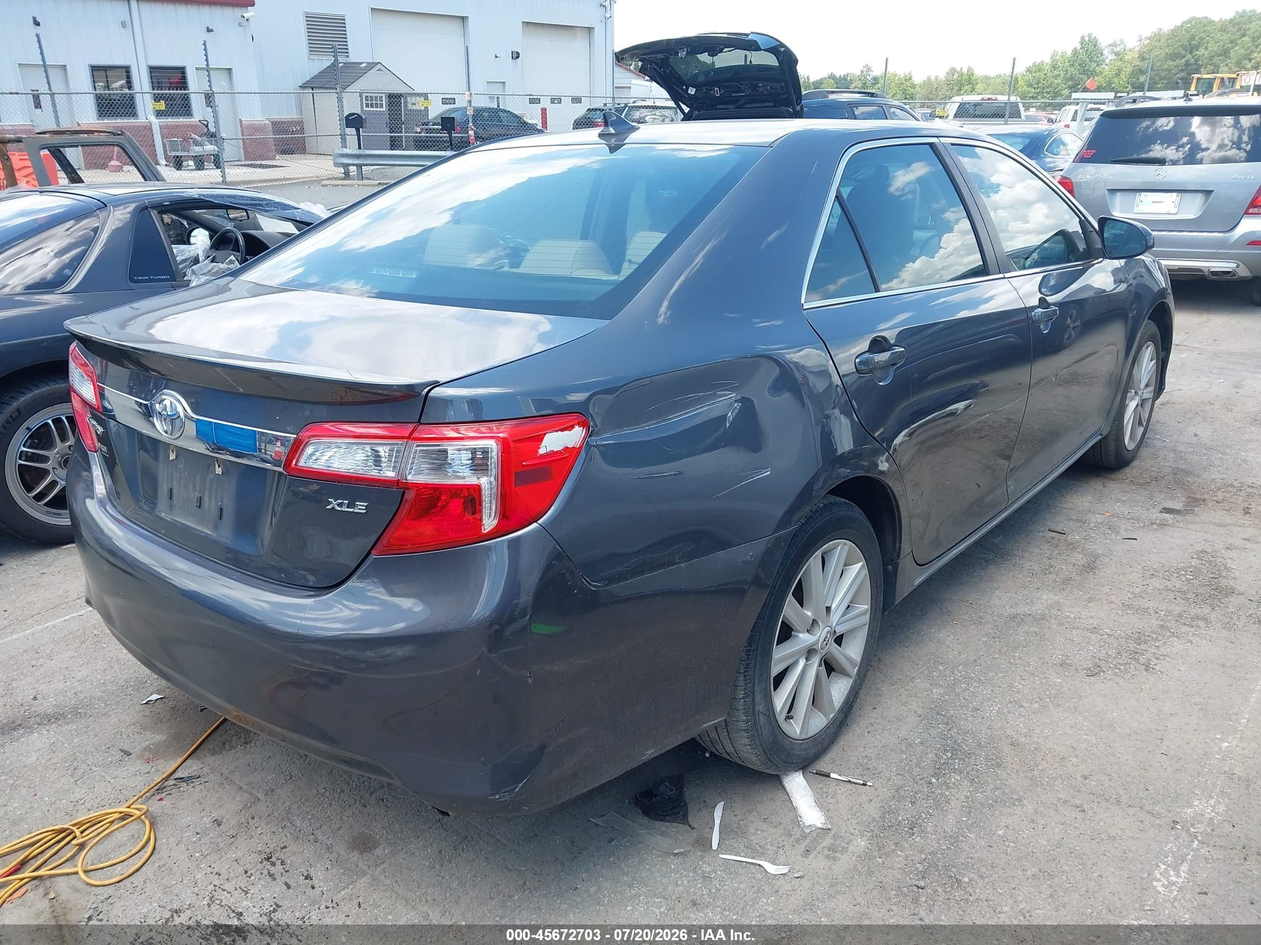 2012 Toyota Camry Xle Gray vin: 4T1BF1FK9CU518929