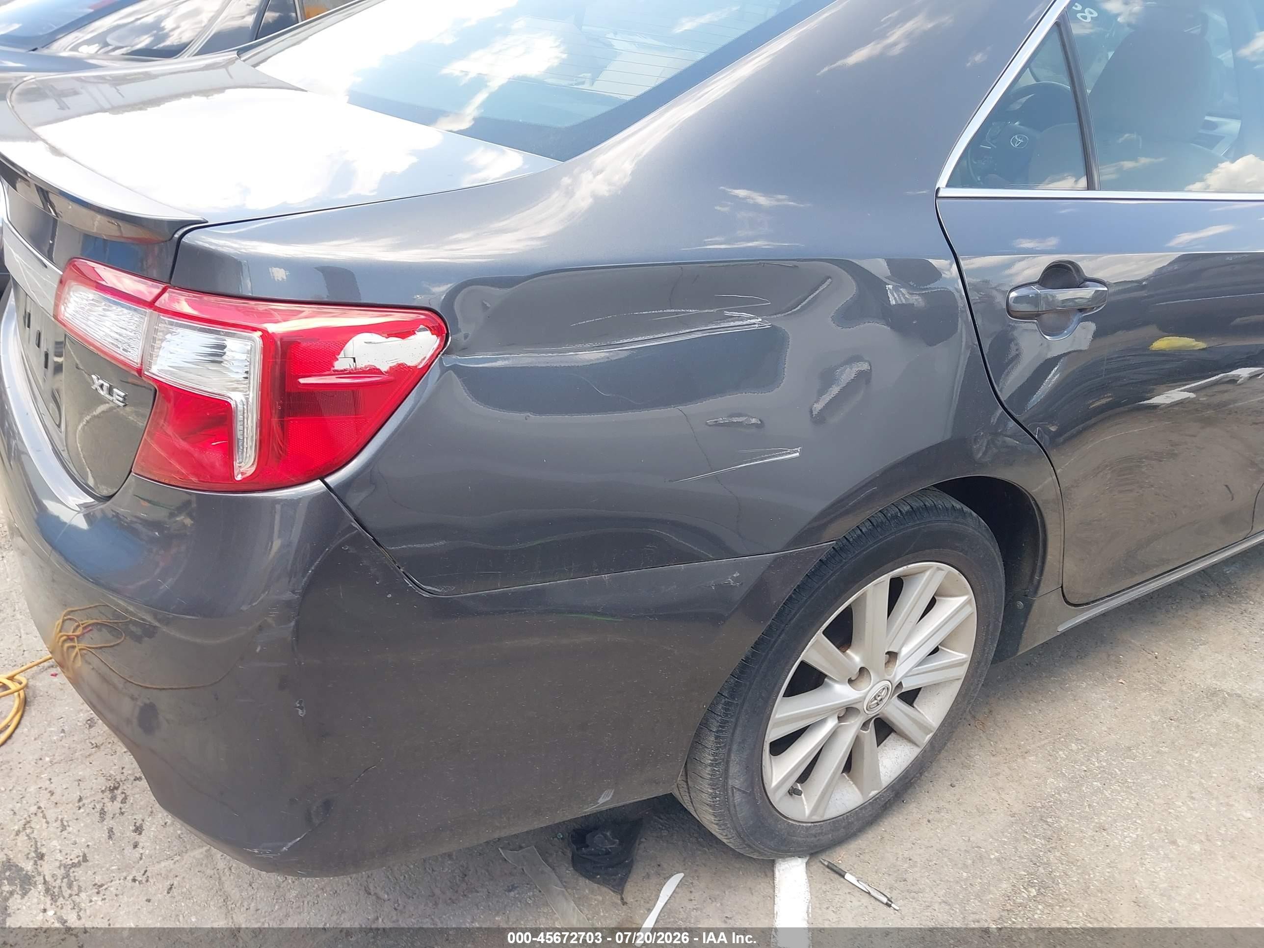 2012 Toyota Camry Xle Gray vin: 4T1BF1FK9CU518929