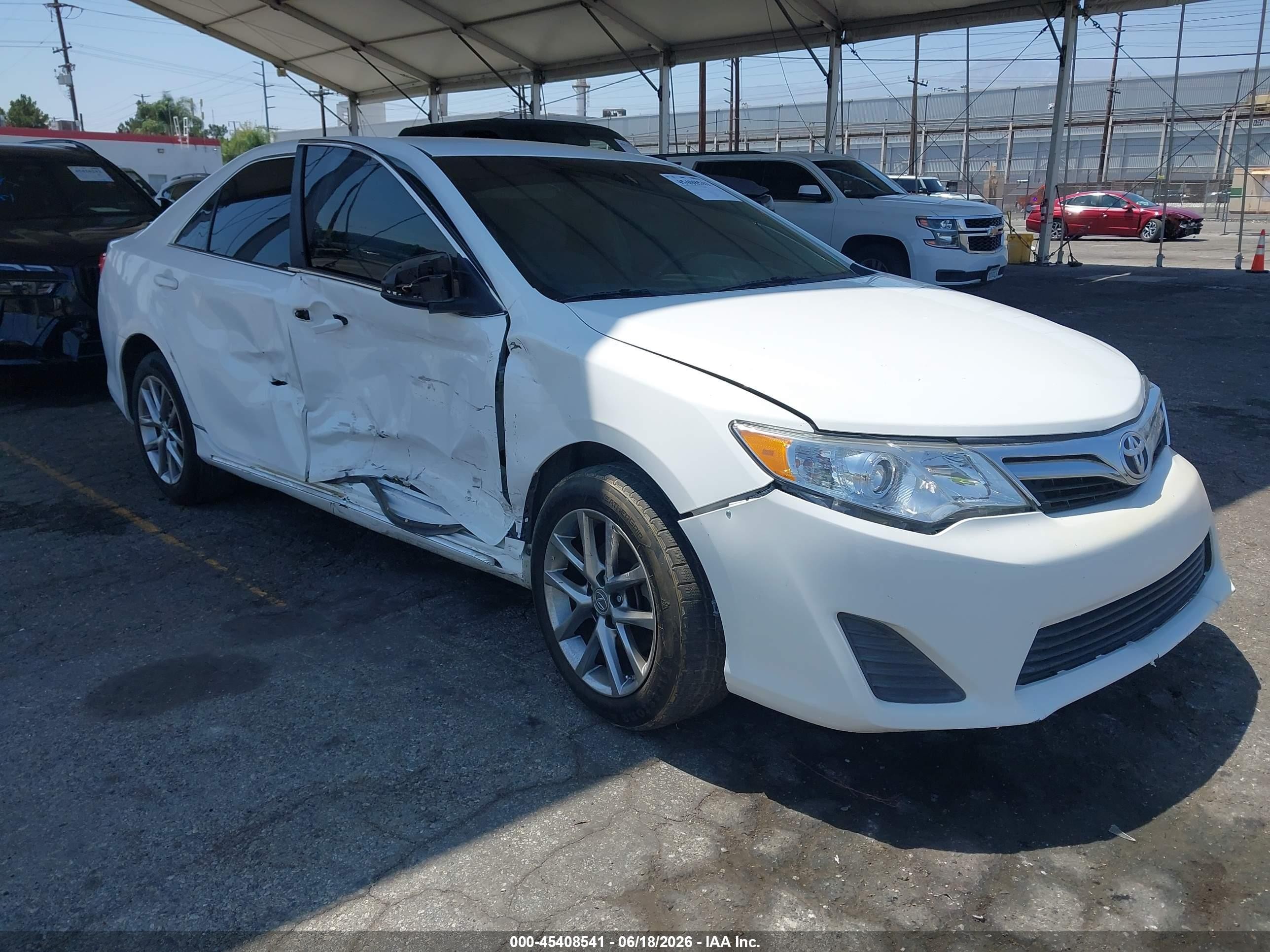 2012 Toyota Camry Le White vin: 4T1BF1FK9CU536721