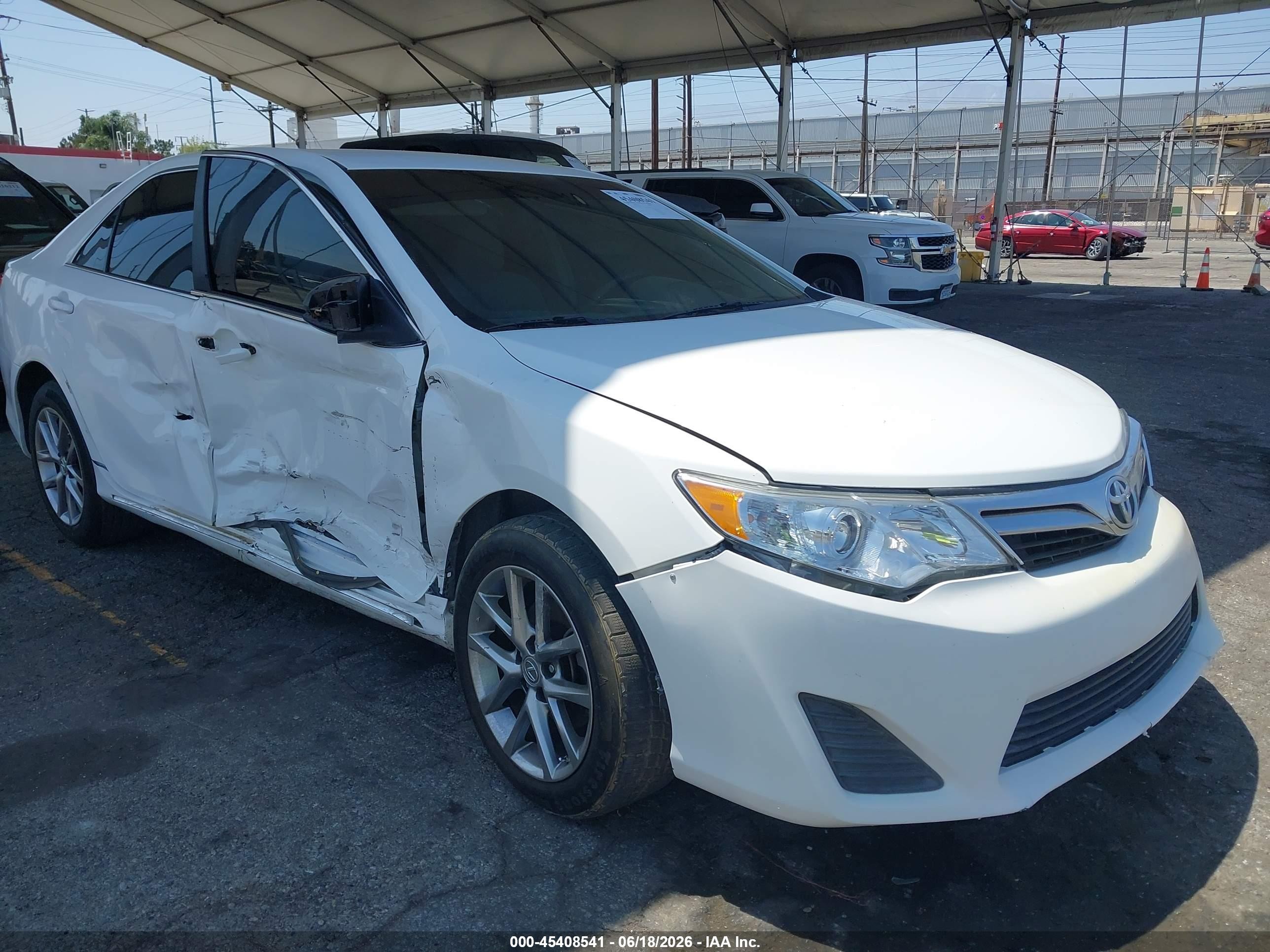 2012 Toyota Camry Le White vin: 4T1BF1FK9CU536721