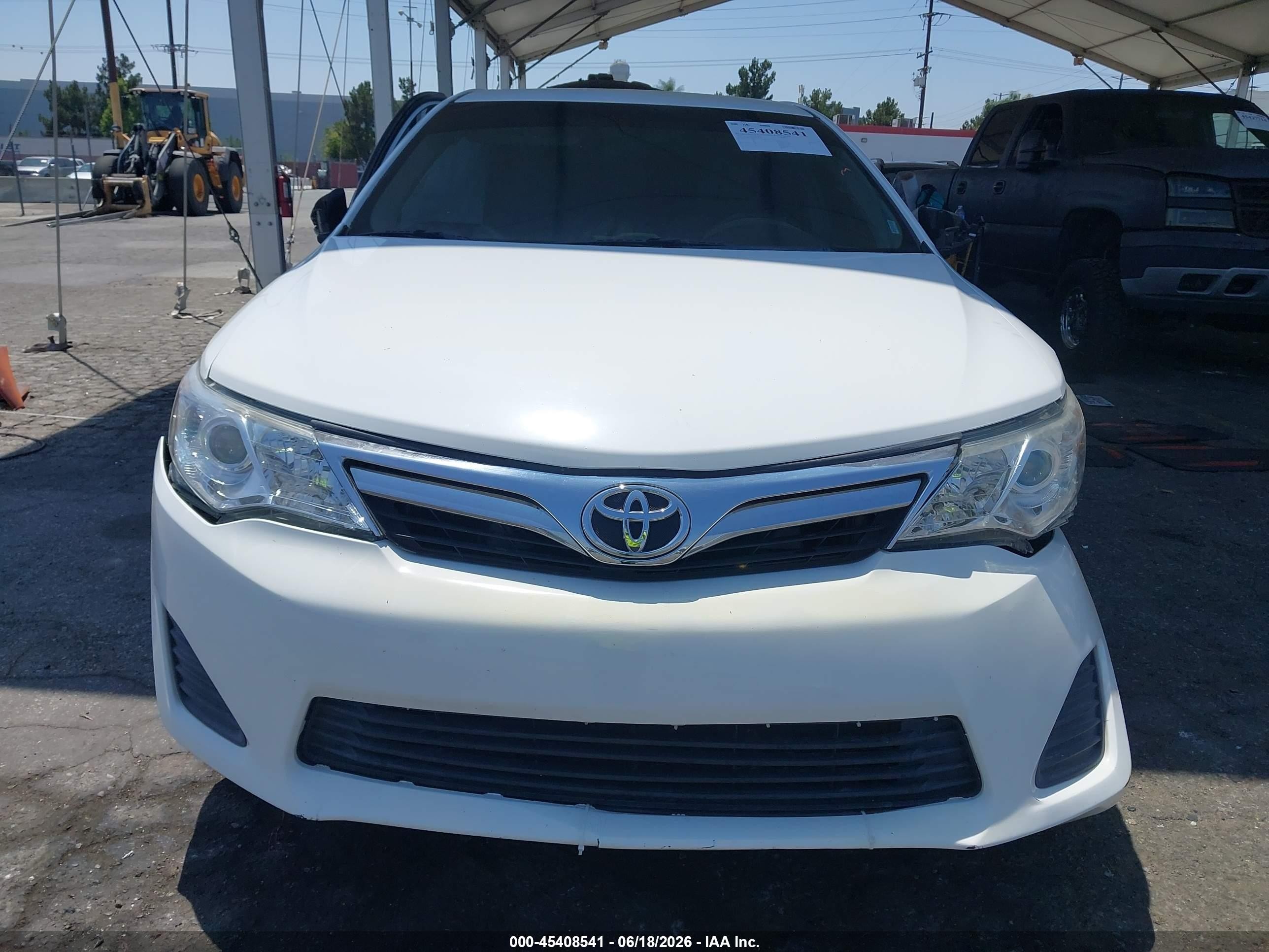 2012 Toyota Camry Le White vin: 4T1BF1FK9CU536721