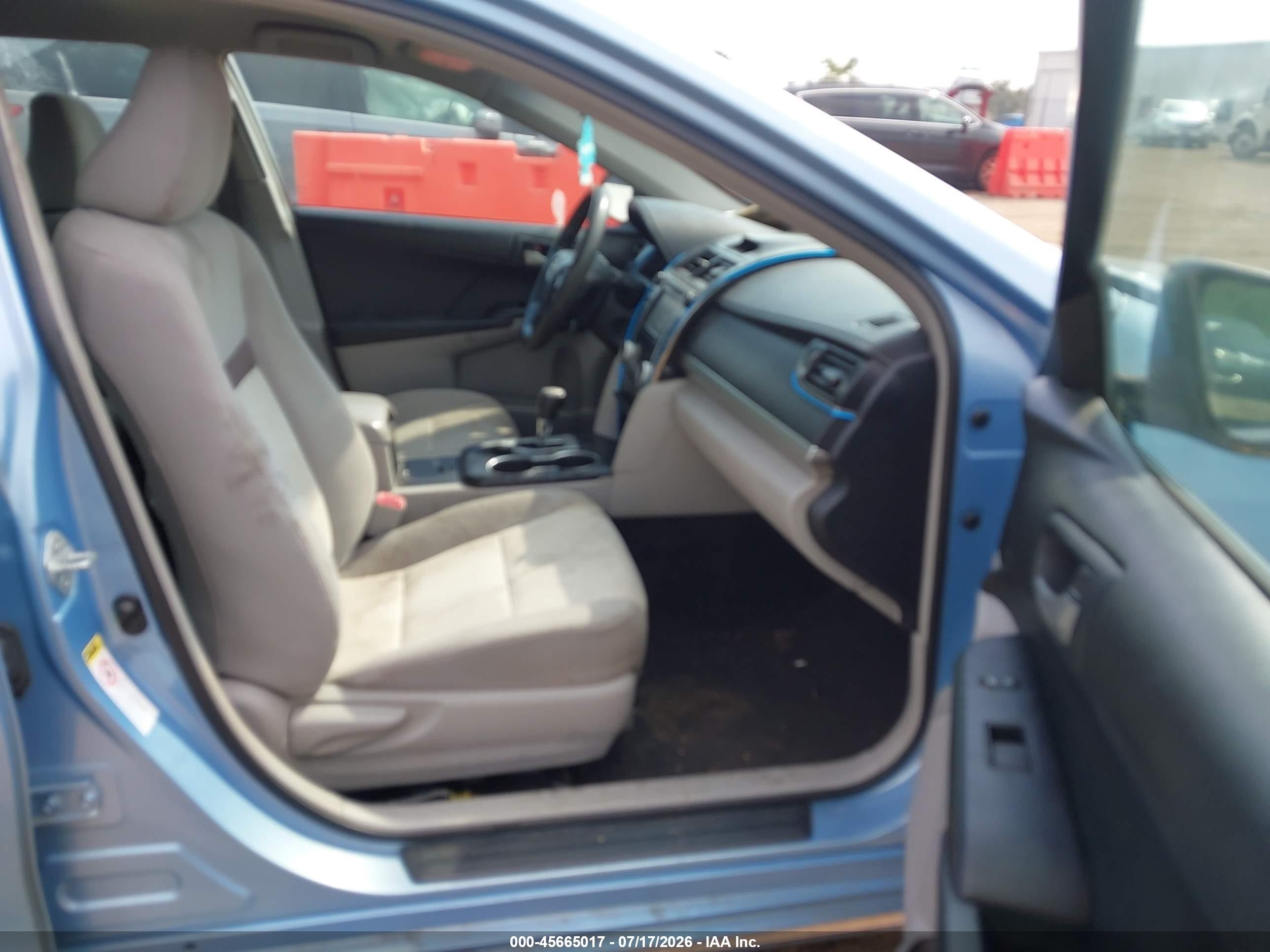 2012 Toyota Camry Le Blue vin: 4T1BF1FK9CU557830