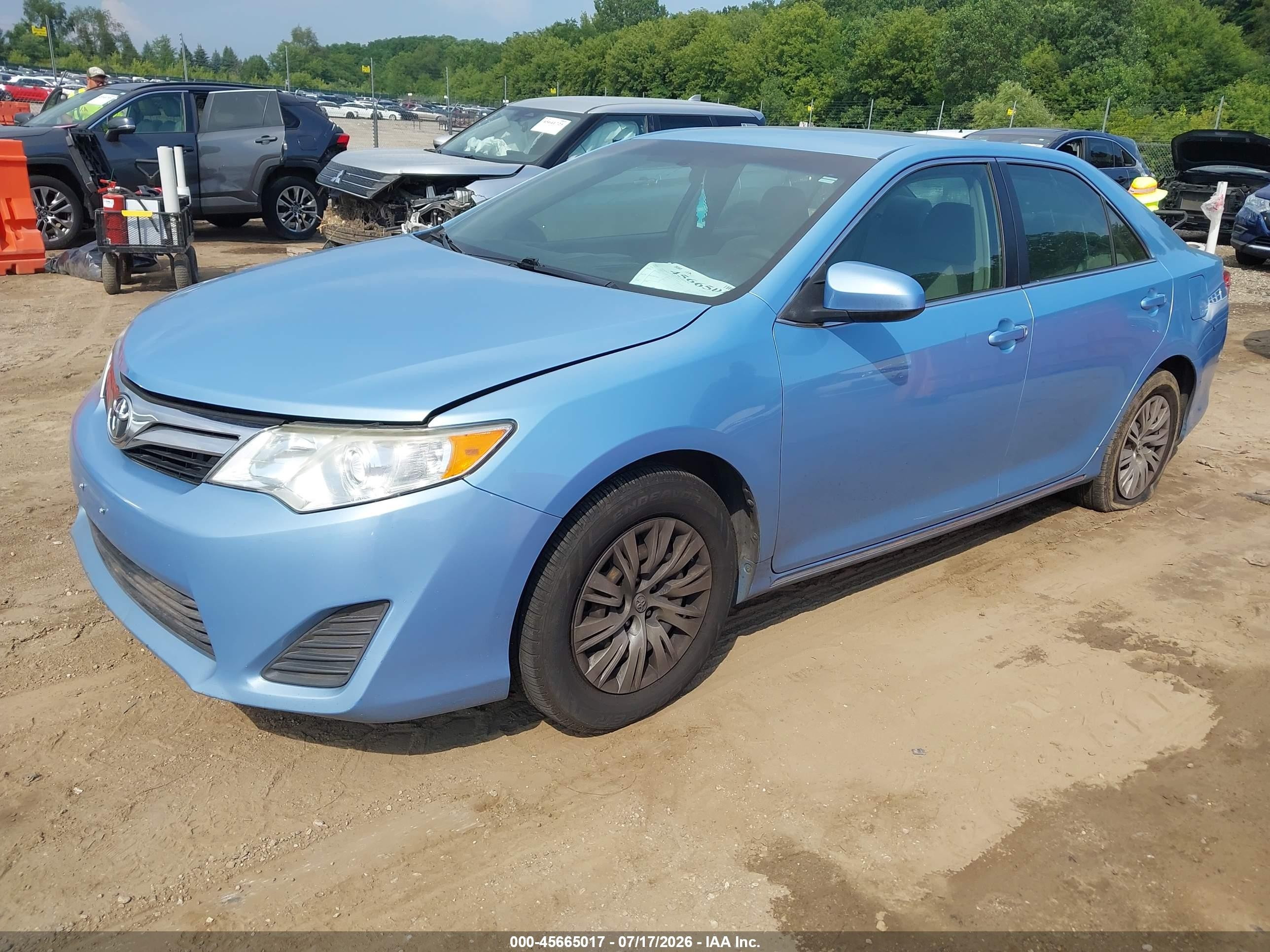 2012 Toyota Camry Le Blue vin: 4T1BF1FK9CU557830