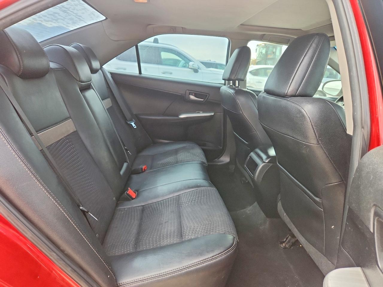 2012 Toyota Camry Se Red vin: 4T1BF1FK9CU562574