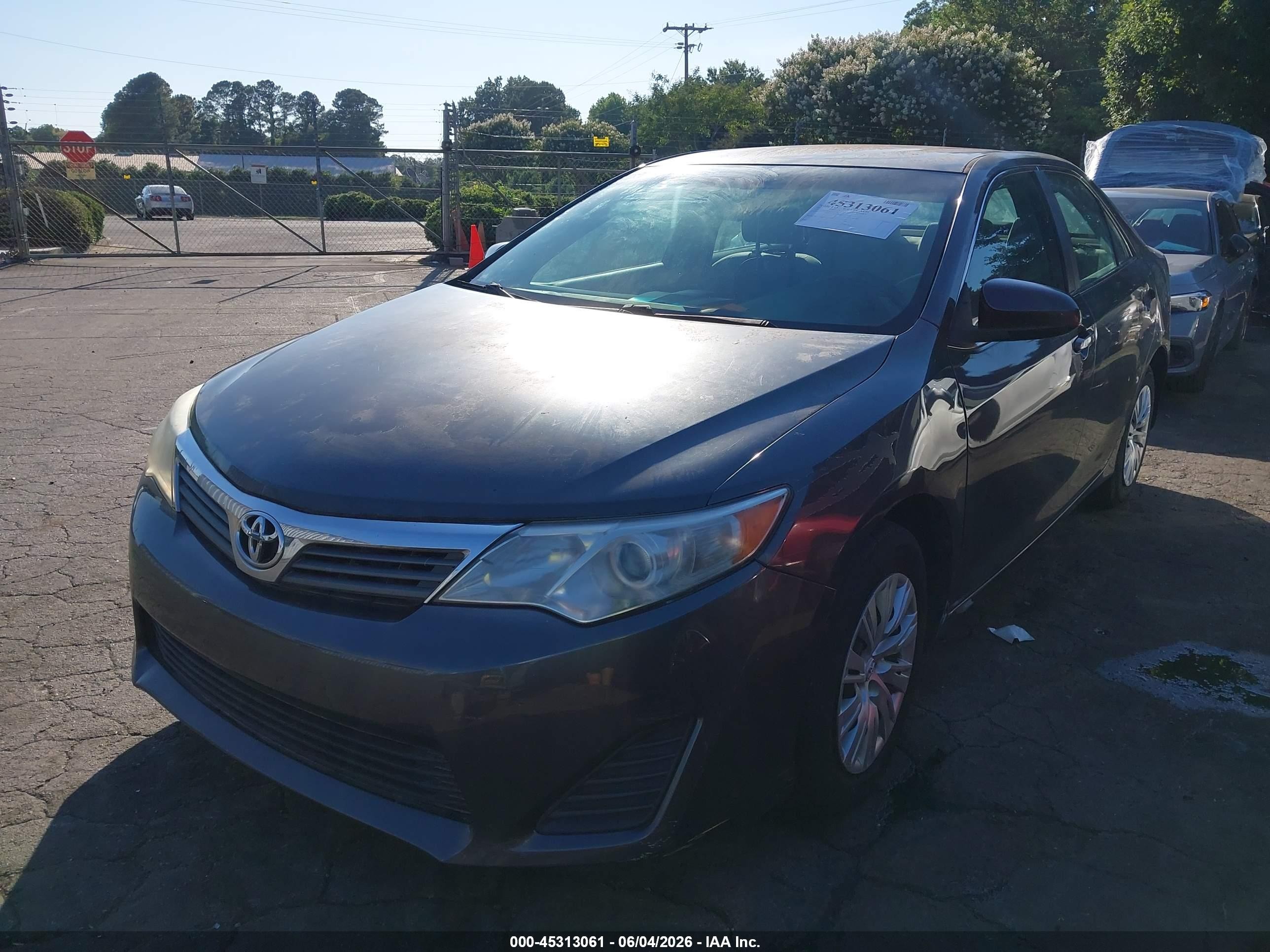 2012 Toyota Camry L Gray vin: 4T1BF1FK9CU572196