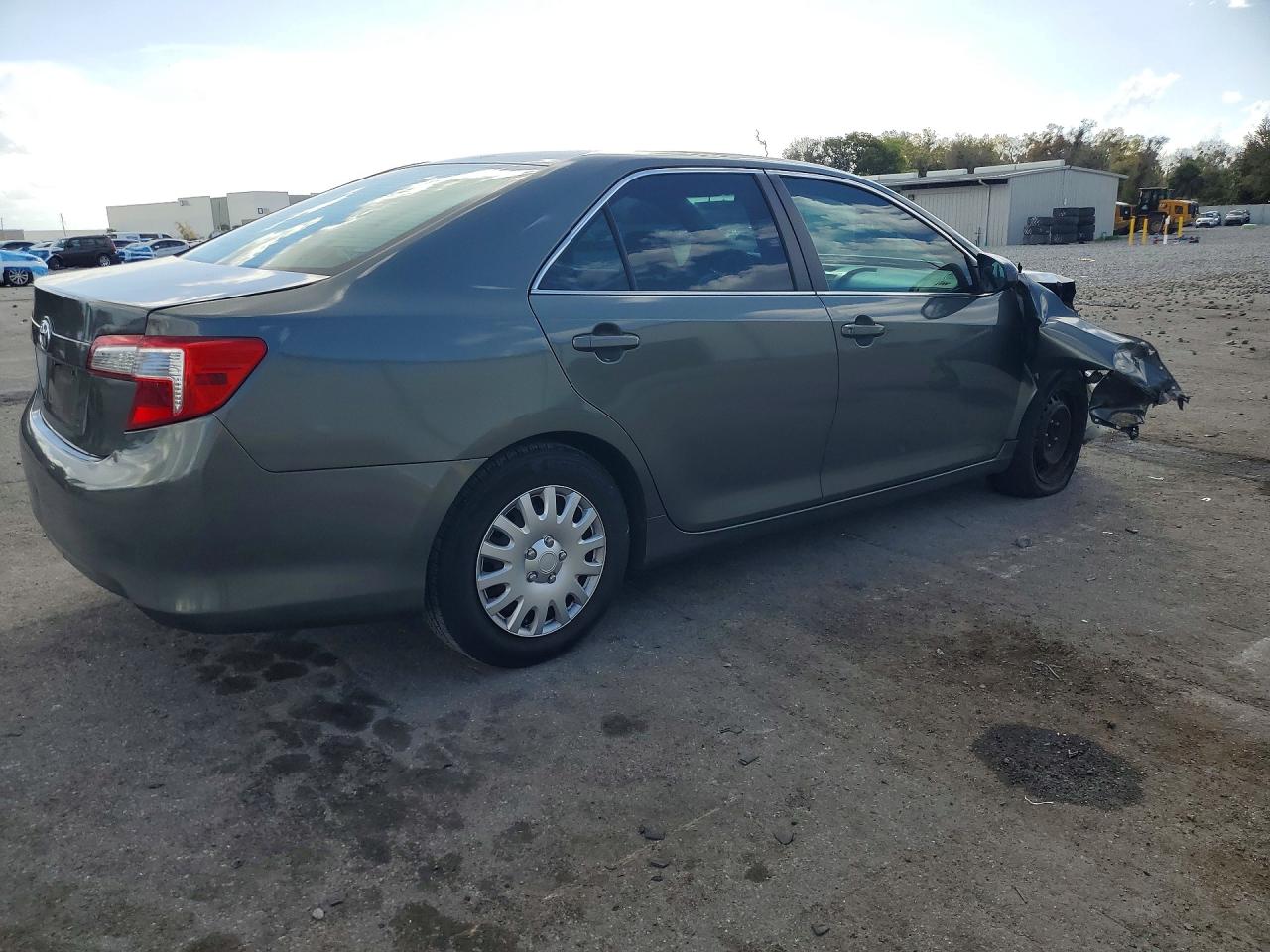 2012 Toyota Camry L Green vin: 4T1BF1FK9CU572506