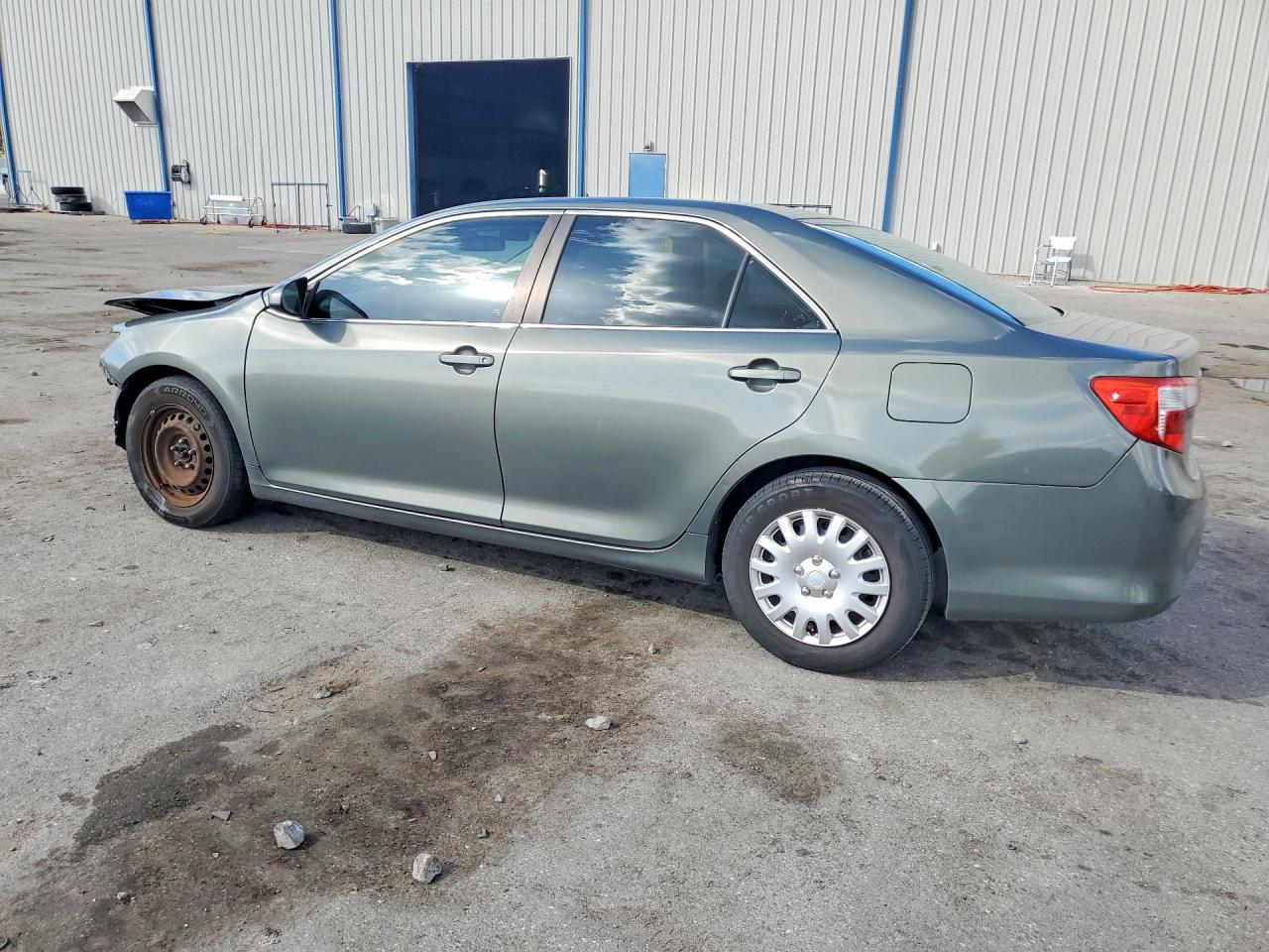 2012 Toyota Camry L Green vin: 4T1BF1FK9CU572506