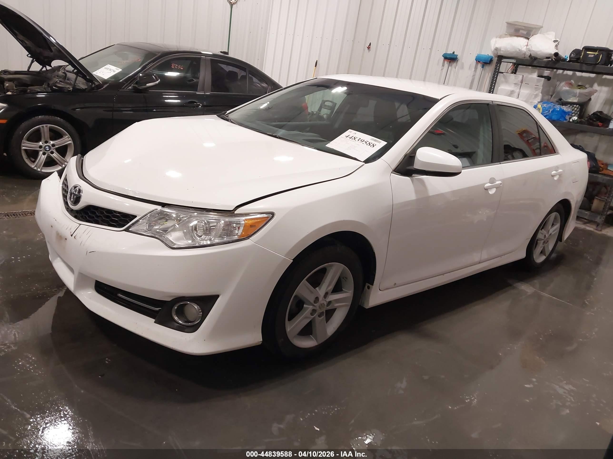 2012 Toyota Camry Se White vin: 4T1BF1FK9CU575888
